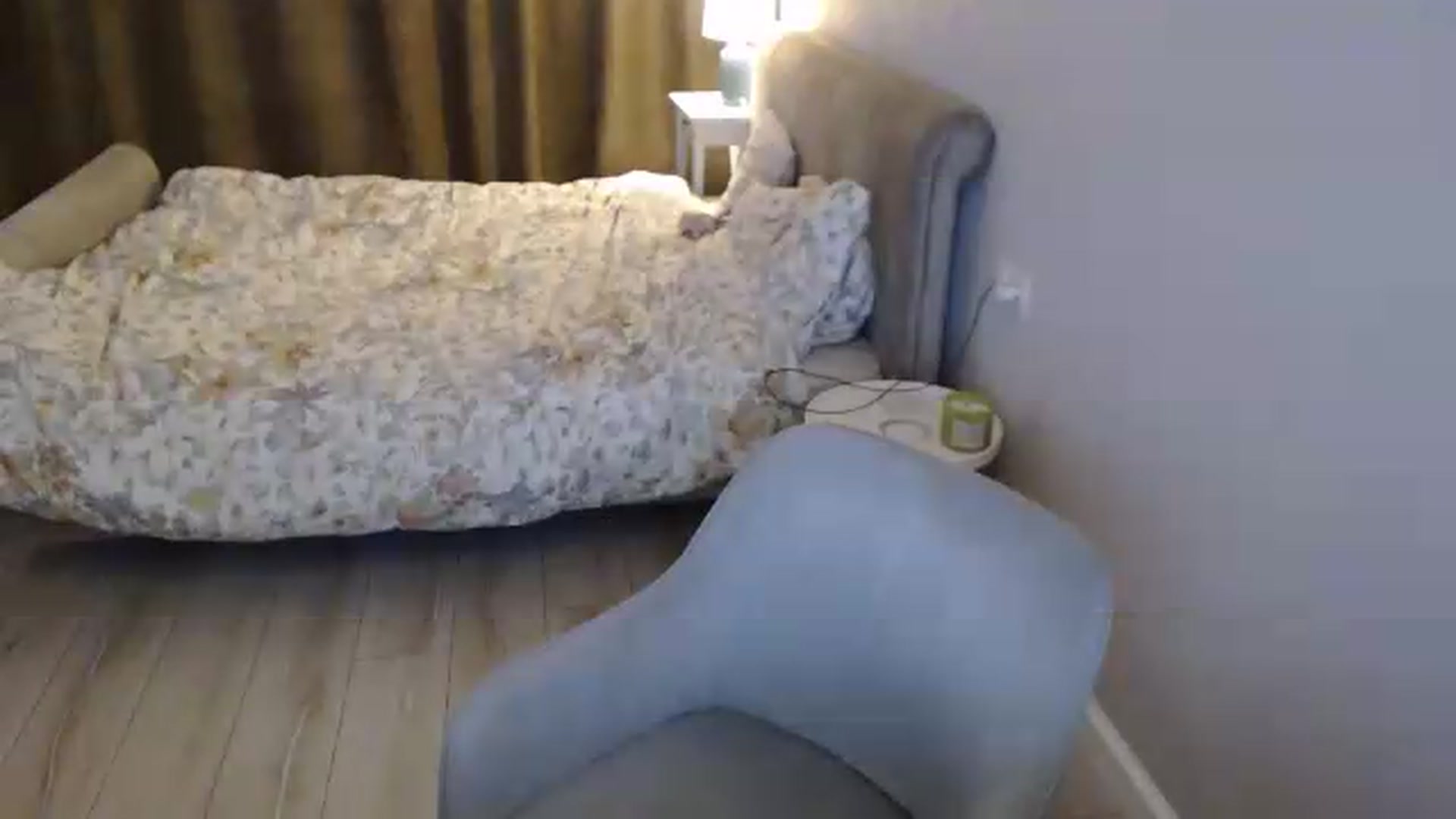Gallery image thumbnail from Darkella's myfreecams stream on, 05/28/2026, 24:11 image 13 of 20