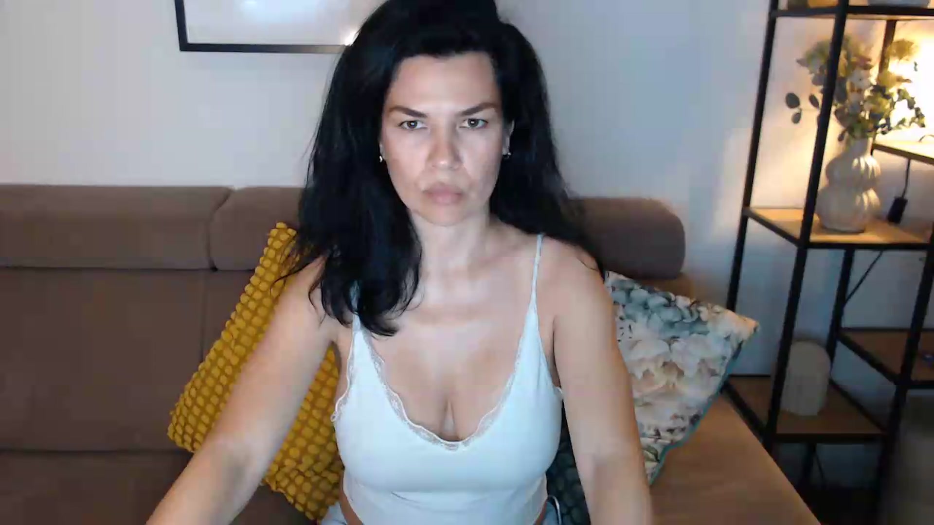 Gallery image thumbnail from Darkella's myfreecams stream on, 06/11/2026, 22:51 image 3 of 20
