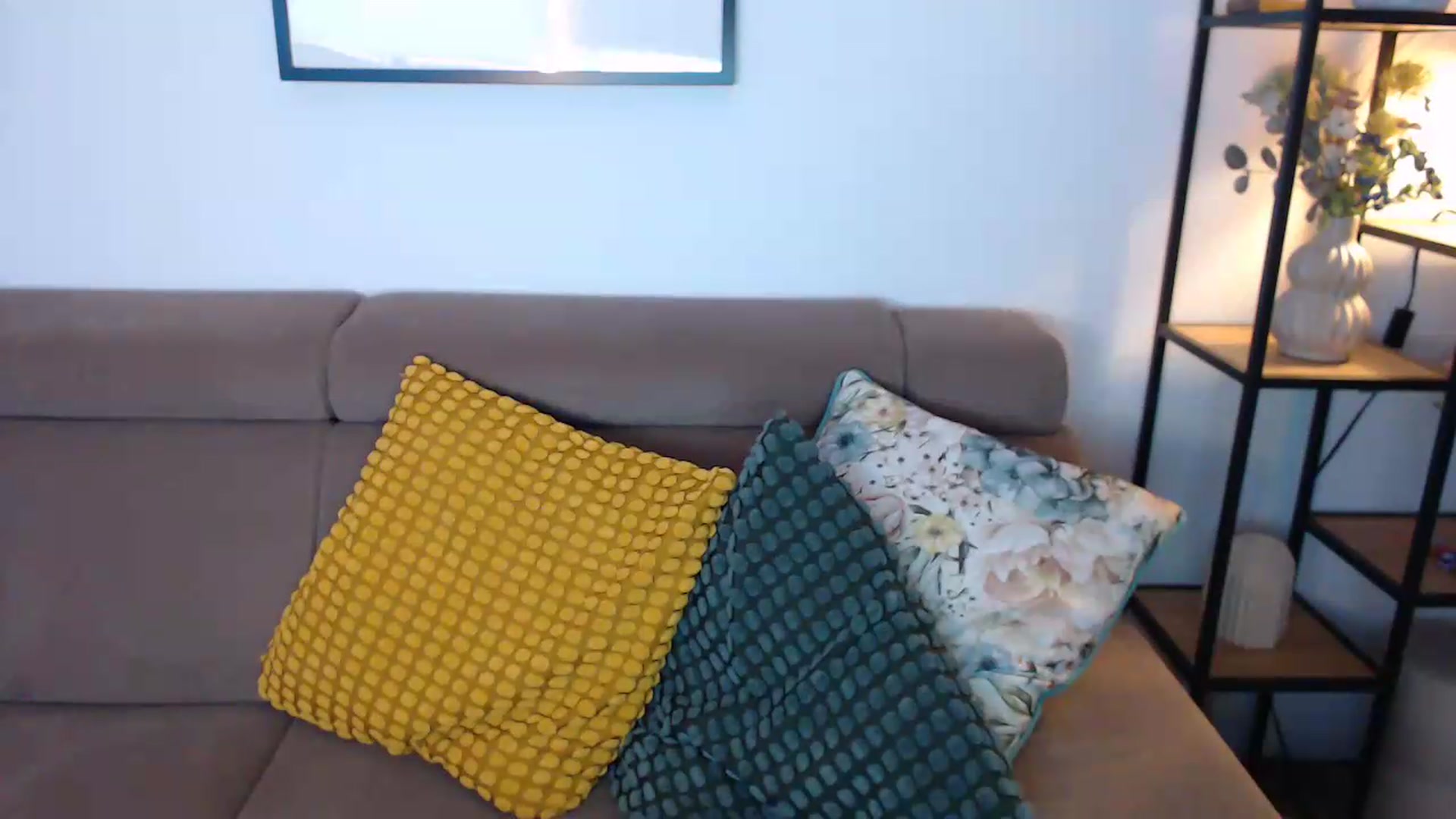 Gallery image thumbnail from Darkella's myfreecams stream on, 06/11/2026, 22:51 image 14 of 20
