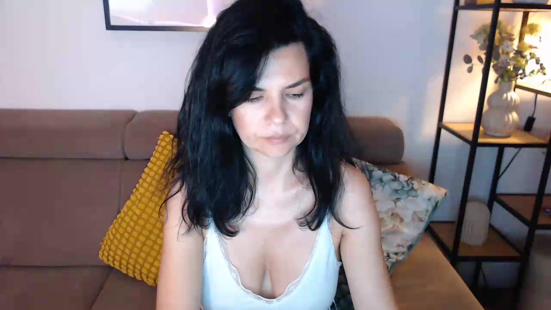 Gallery image thumbnail from Darkella's myfreecams stream on, 06/11/2026, 22:51 image 2 of 20