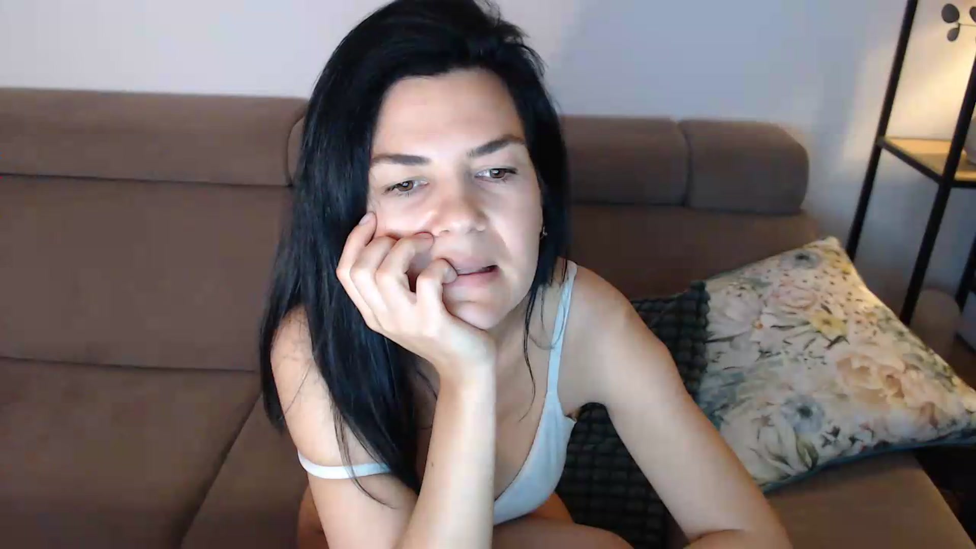 Gallery image thumbnail from Darkella's myfreecams stream on, 06/13/2026, 23:25 image 11 of 20