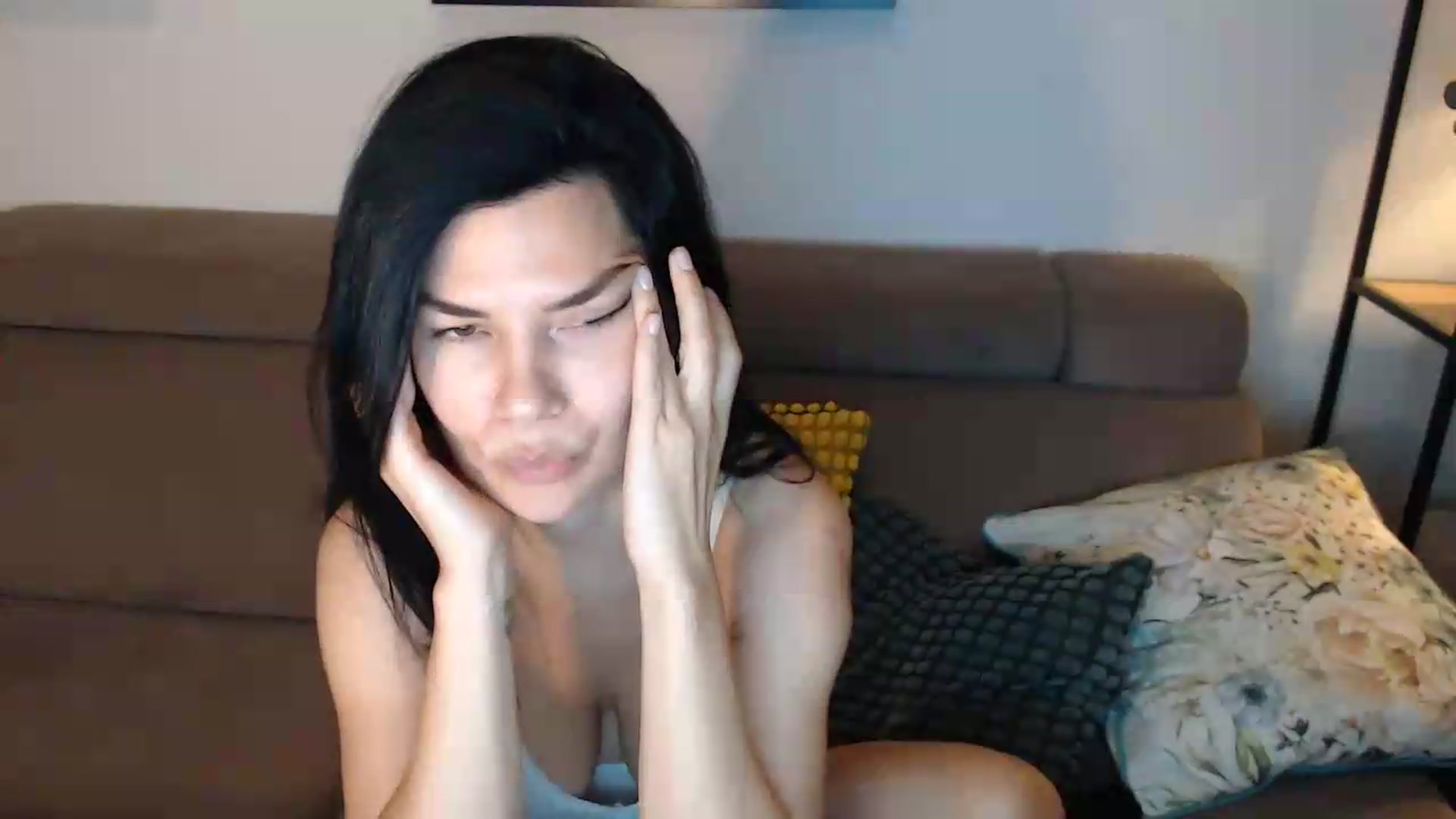 Gallery image thumbnail from Darkella's myfreecams stream on, 06/14/2026, 24:26 image 12 of 20