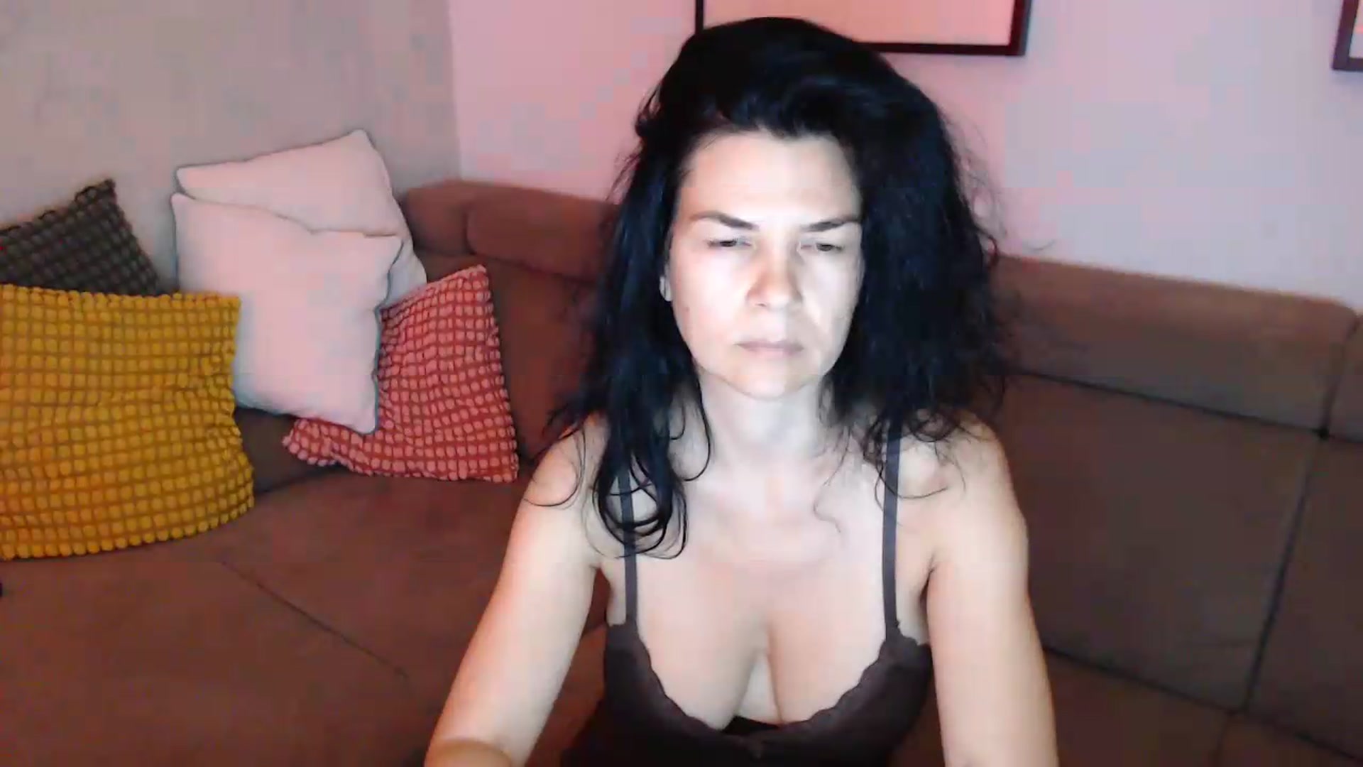 Gallery image thumbnail from Darkella's myfreecams stream on, 06/22/2026, 23:07 image 12 of 20