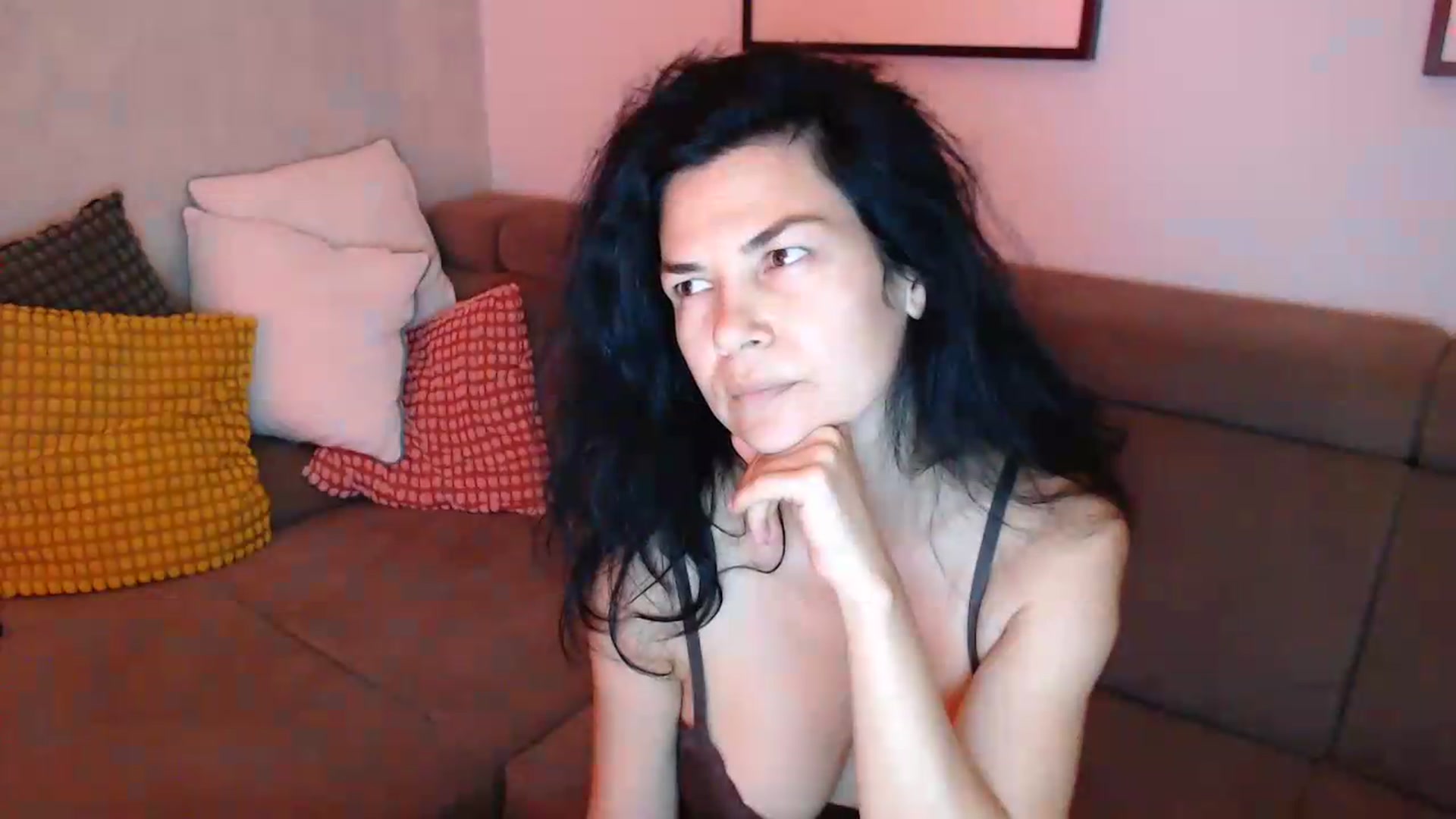 Gallery image thumbnail from Darkella's myfreecams stream on, 06/22/2026, 23:07 image 13 of 20
