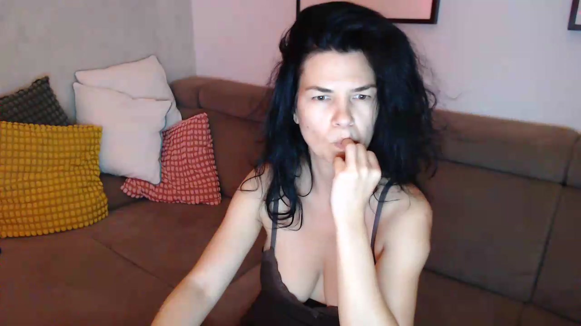 Gallery image thumbnail from Darkella's myfreecams stream on, 06/22/2026, 23:07 image 8 of 20
