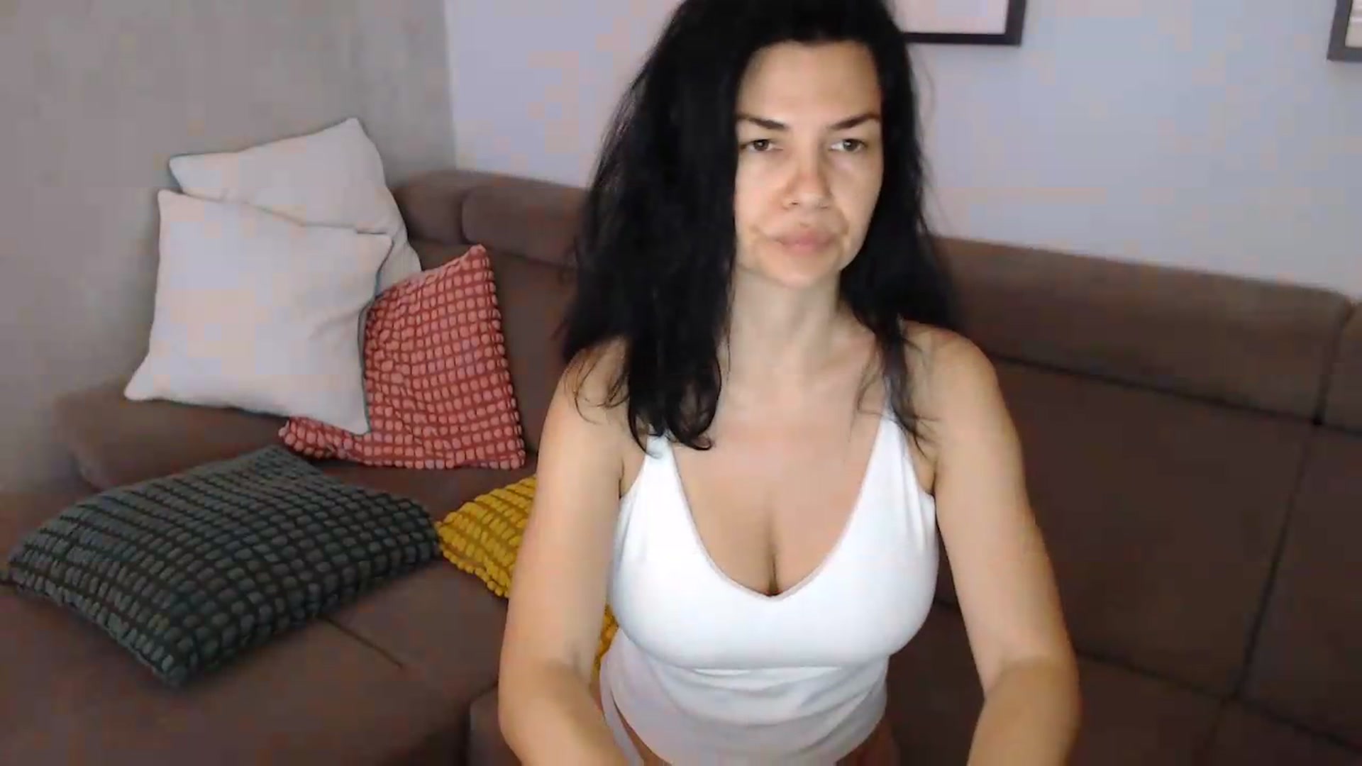 Gallery image thumbnail from Darkella's myfreecams stream on, 06/23/2026, 22:52 image 6 of 20