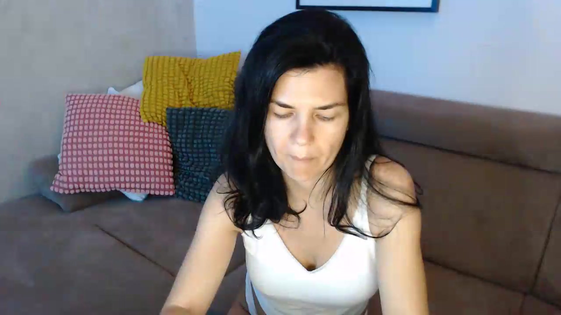 Gallery image thumbnail from Darkella's myfreecams stream on, 06/24/2026, 22:53 image 19 of 20
