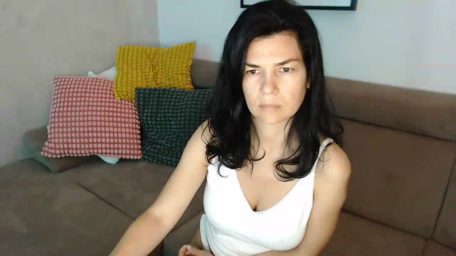 Gallery image thumbnail from Darkella's myfreecams stream on, 06/24/2026, 22:53 image 15 of 20