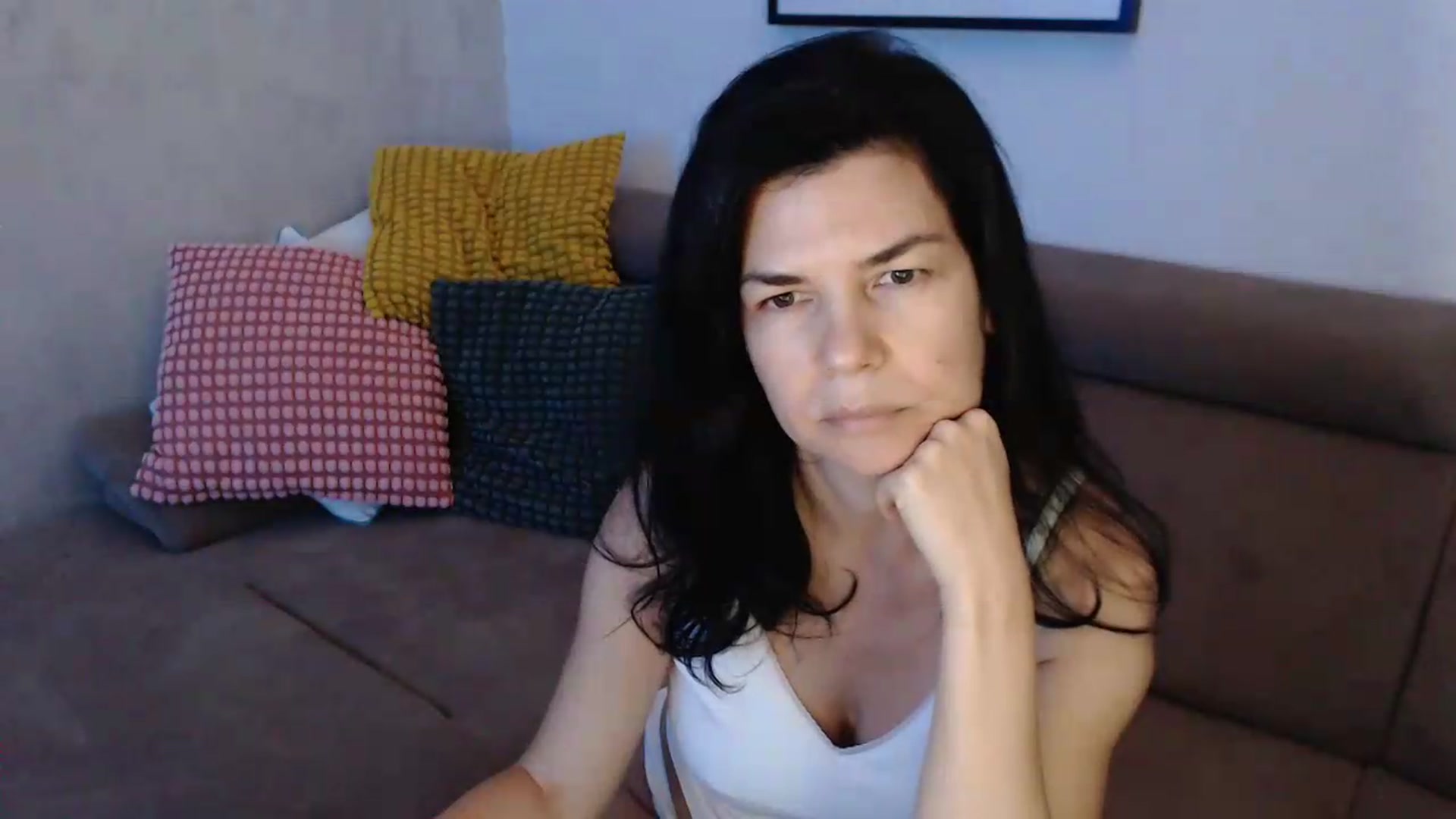 Gallery image thumbnail from Darkella's myfreecams stream on, 06/24/2026, 22:53 image 18 of 20