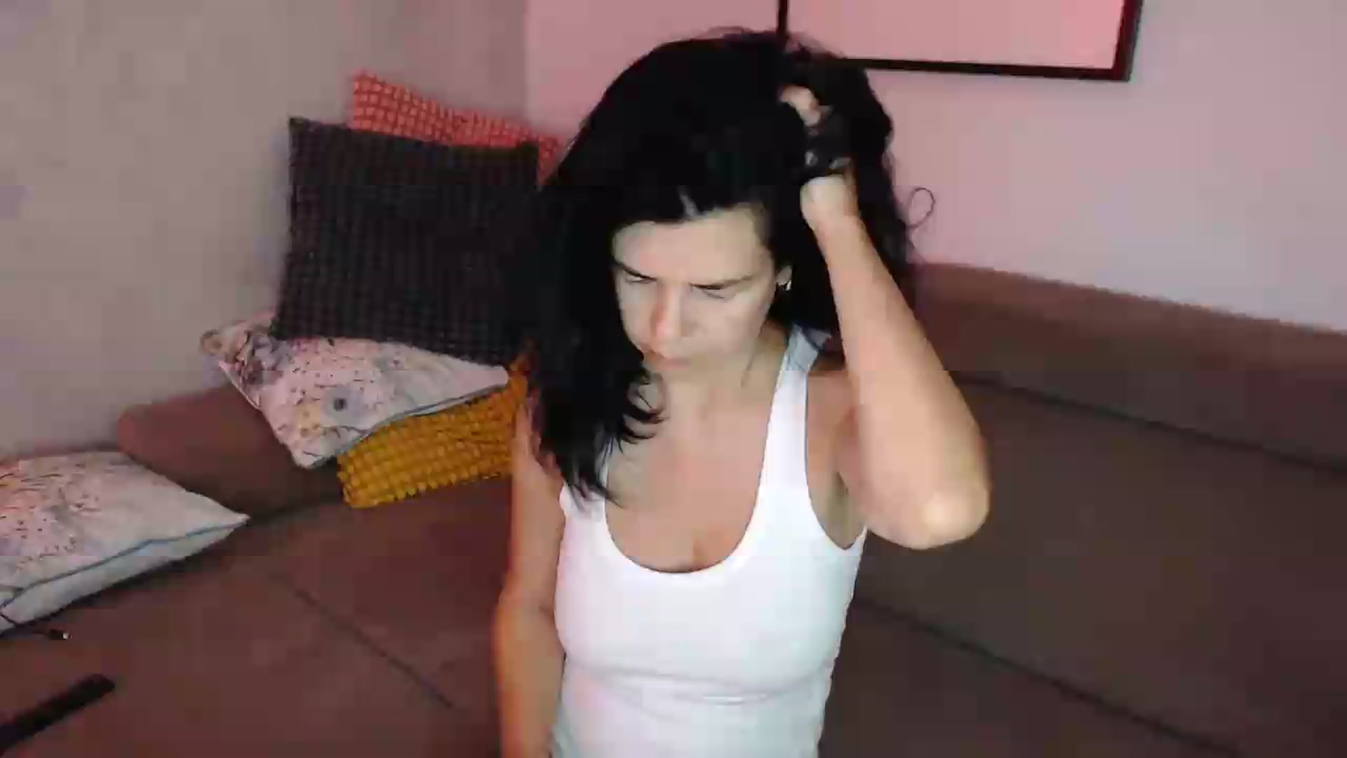 Gallery image thumbnail from Darkella's myfreecams stream on, 07/04/2026, 21:42 image 1 of 20