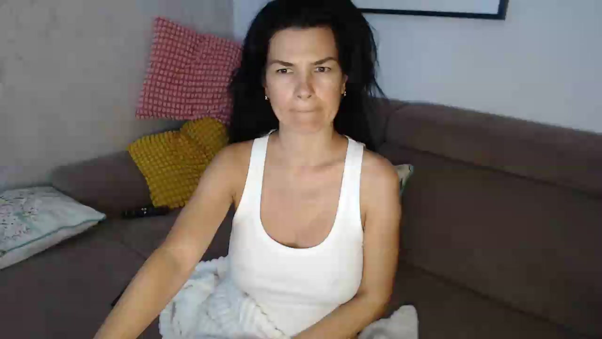 Gallery image thumbnail from Darkella's myfreecams stream on, 07/05/2026, 22:03 image 1 of 20