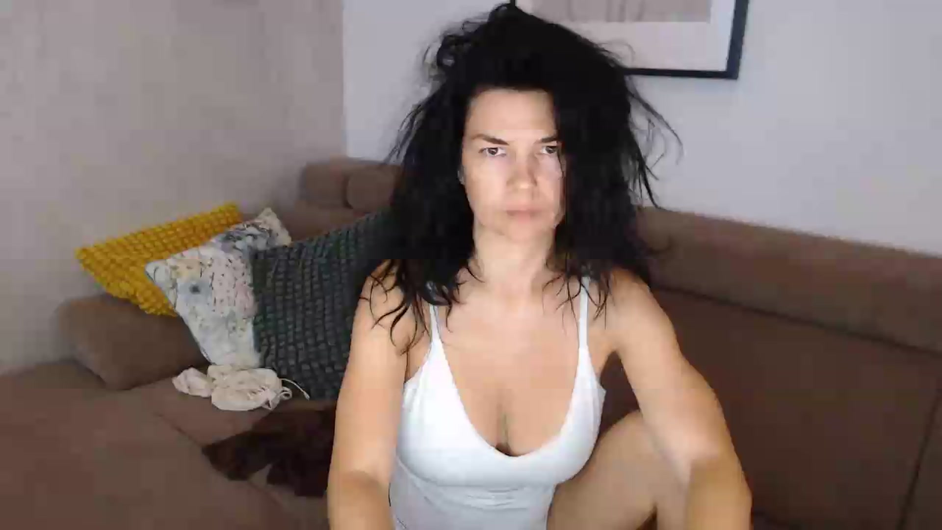 Gallery image thumbnail from Darkella's myfreecams stream on, 07/16/2026, 23:07 image 4 of 20