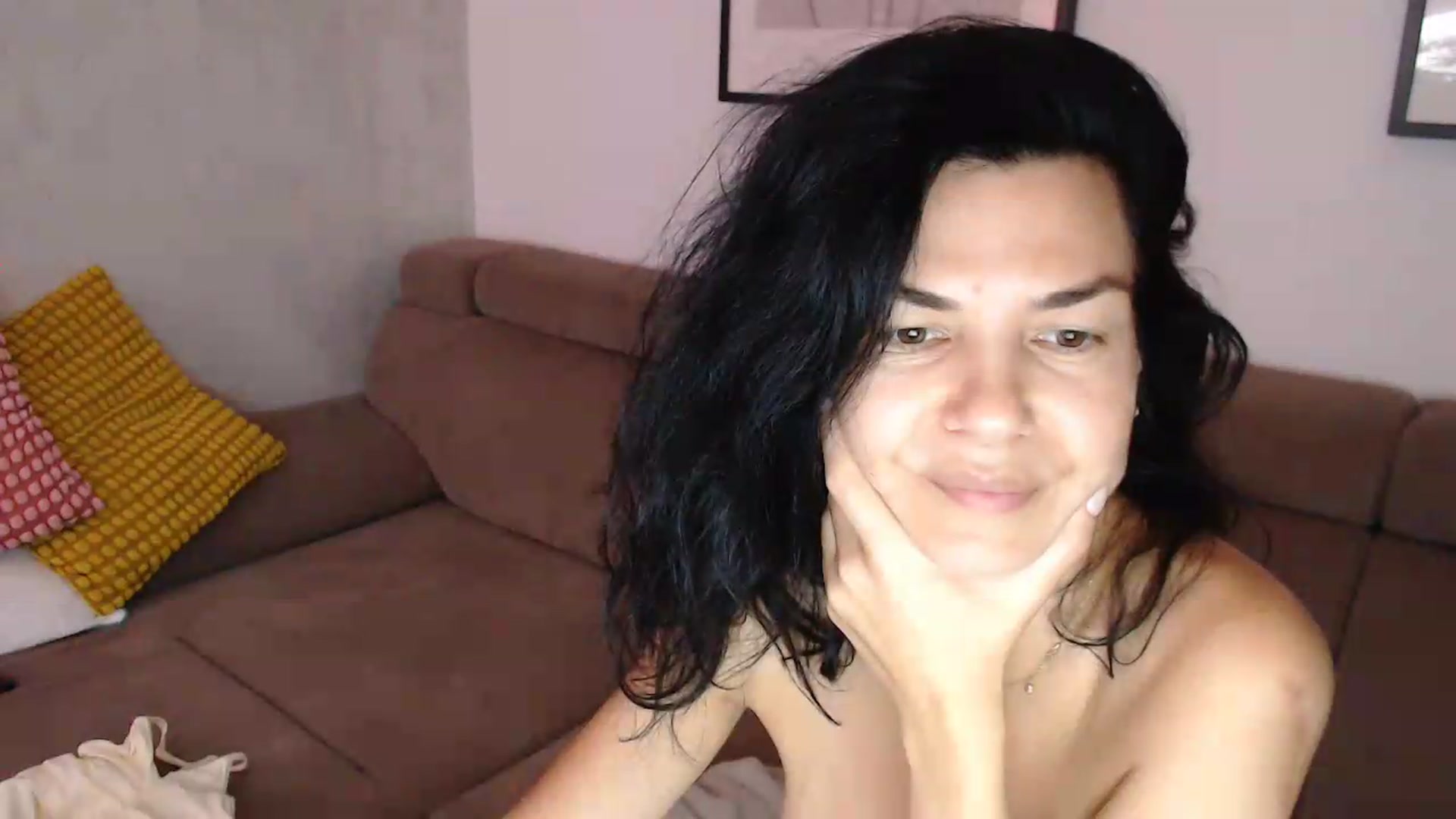 Gallery image thumbnail from Darkella's myfreecams stream on, 07/20/2026, 01:03 image 15 of 20