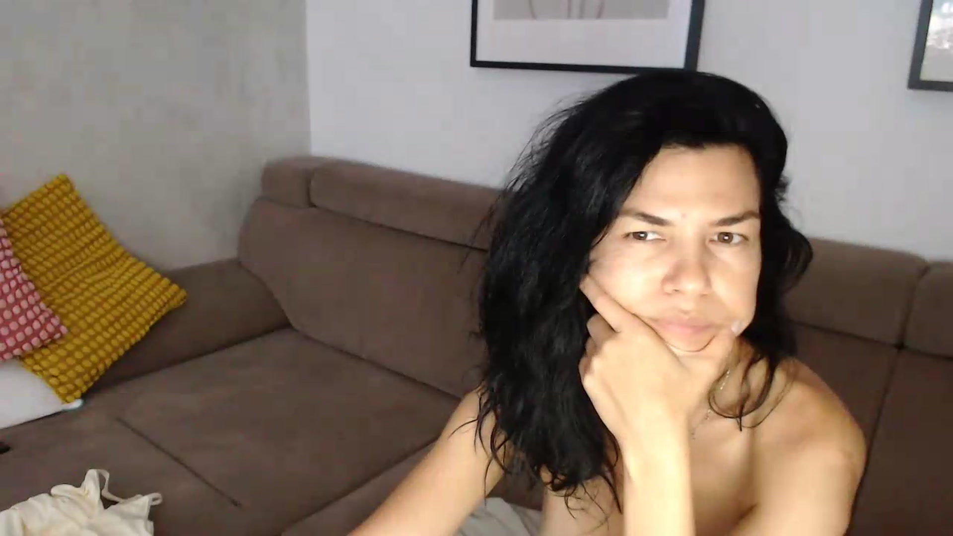 Gallery image thumbnail from Darkella's myfreecams stream on, 07/20/2026, 01:03 image 17 of 20