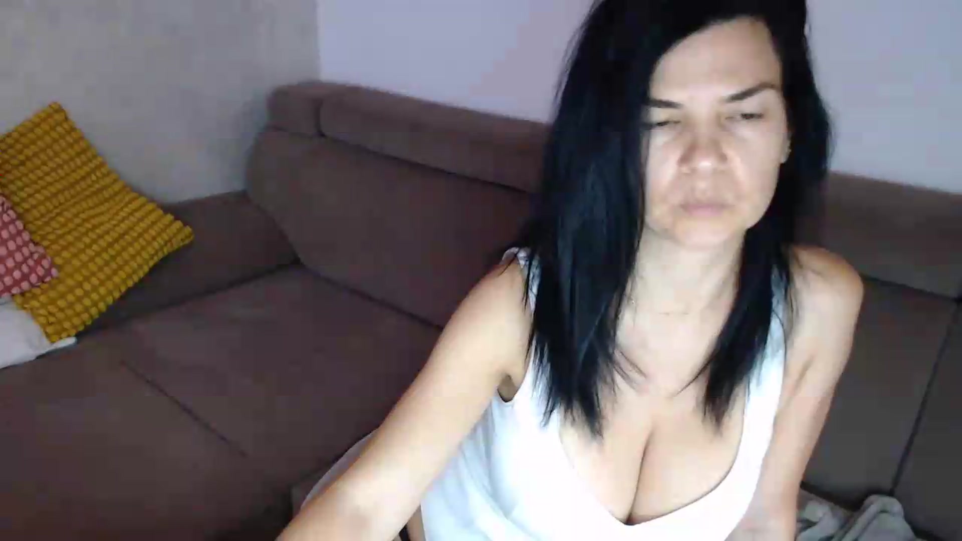 Gallery image thumbnail from Darkella's myfreecams stream on, 07/20/2026, 23:51 image 9 of 20