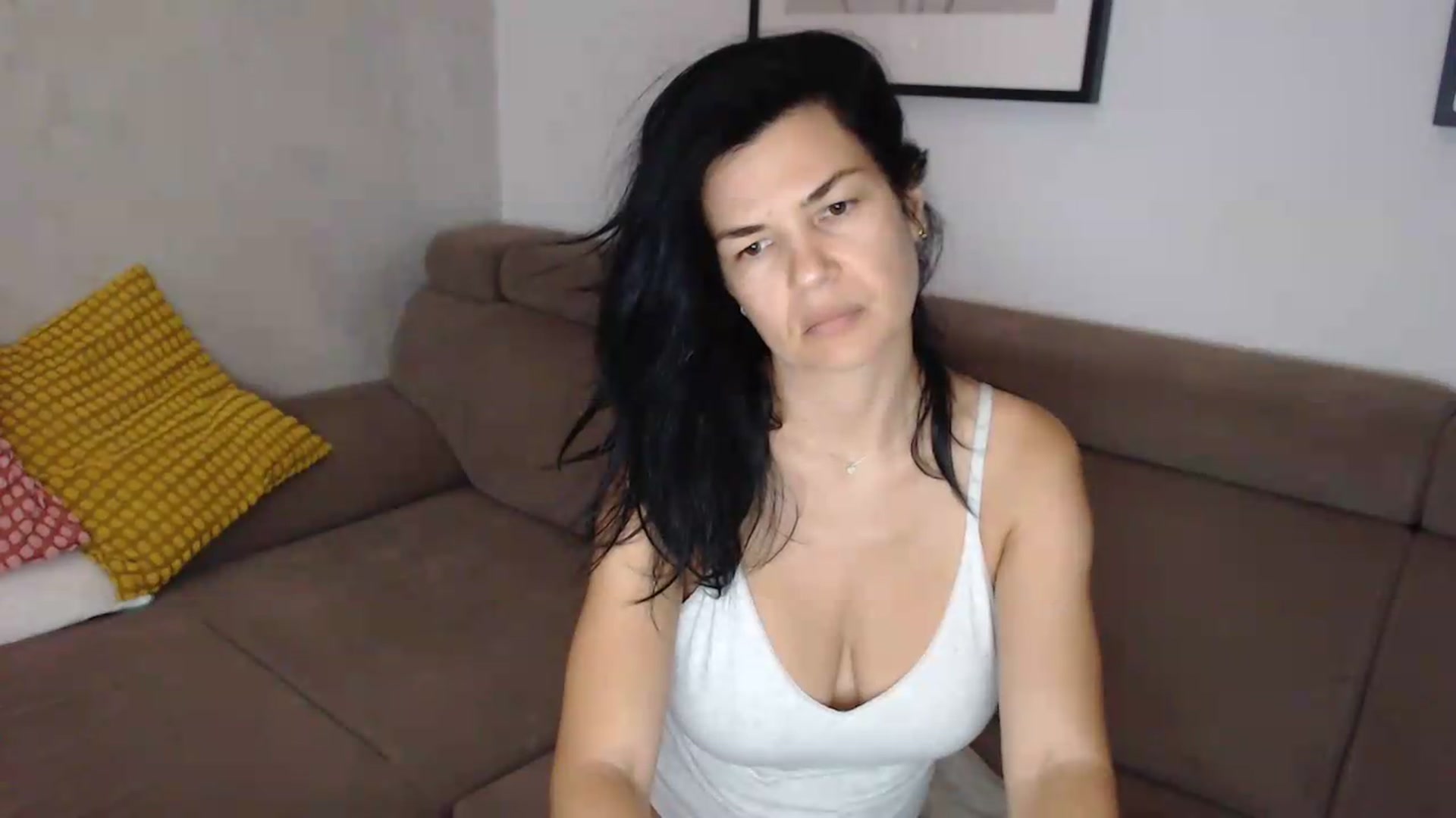 Gallery image thumbnail from Darkella's myfreecams stream on, 07/22/2026, 24:01 image 2 of 20