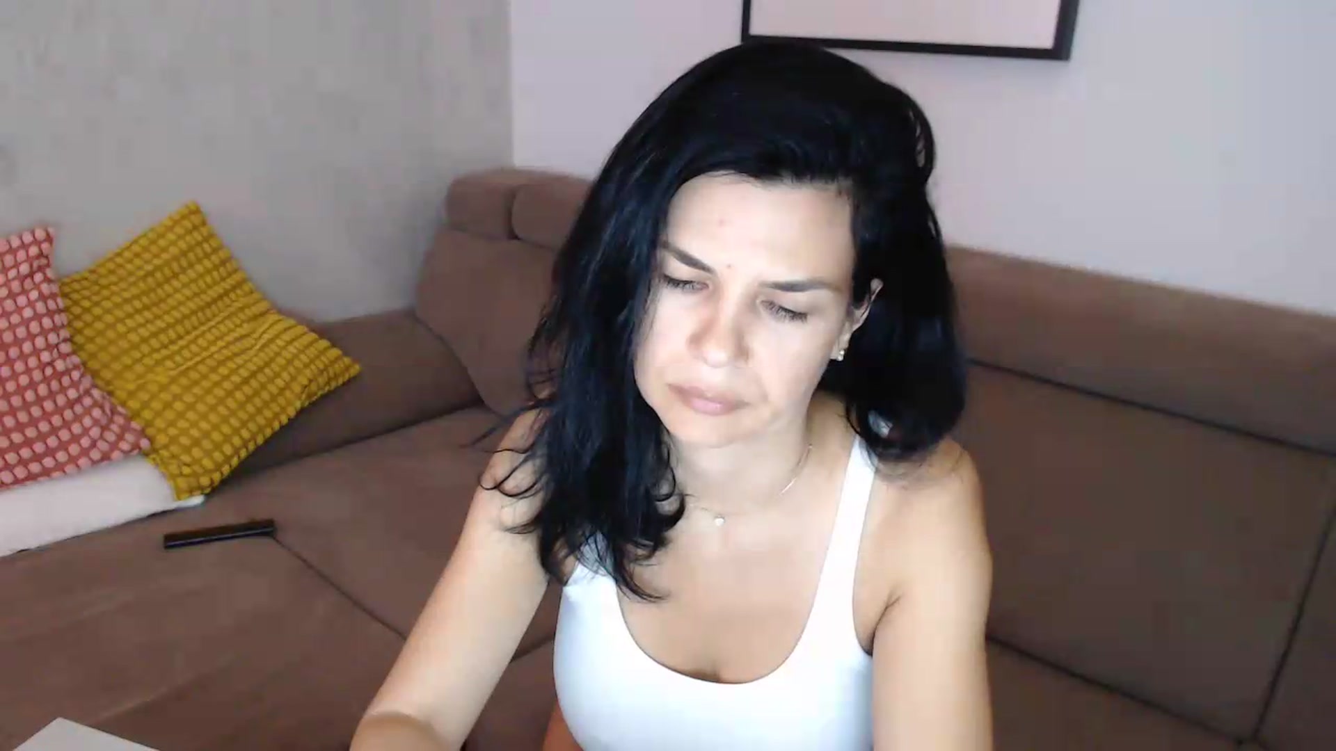 Gallery image thumbnail from Darkella's myfreecams stream on, 07/23/2026, 24:01 image 6 of 20