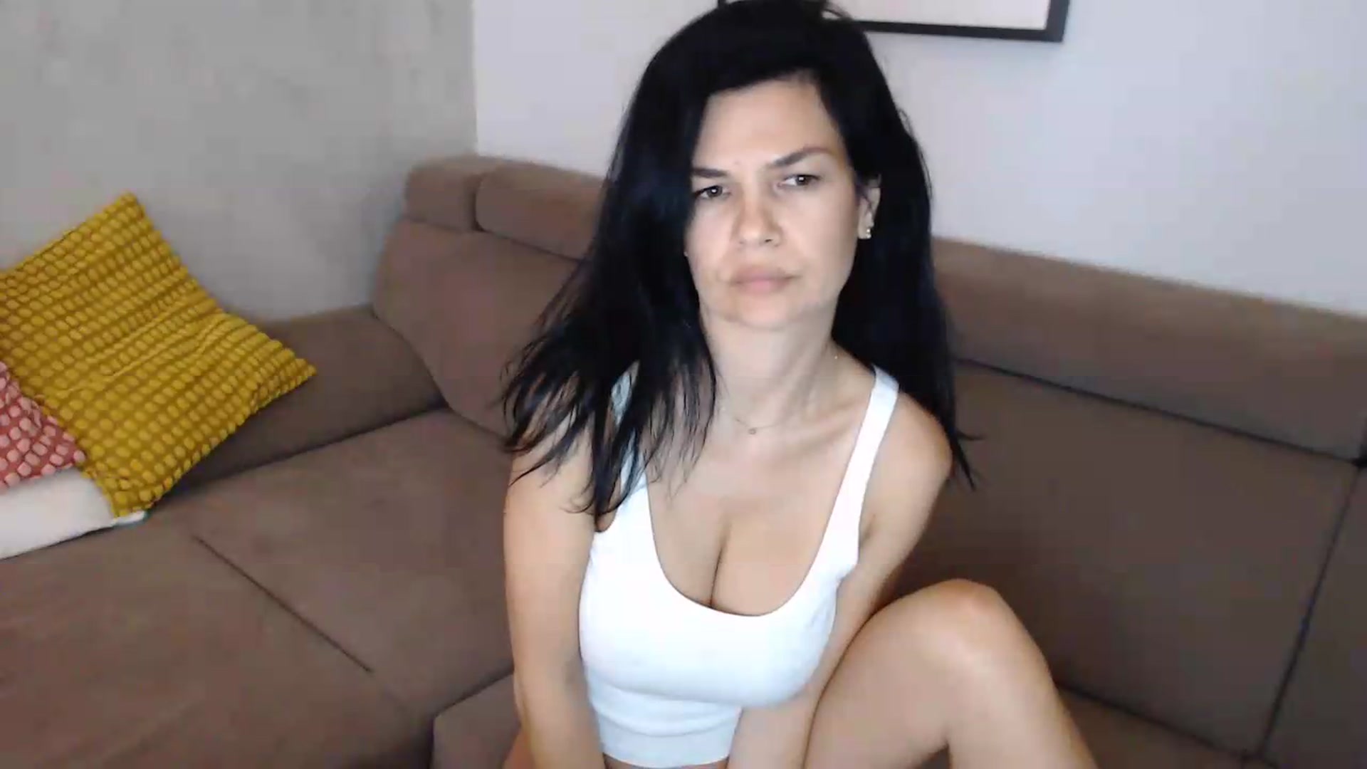 Gallery image thumbnail from Darkella's myfreecams stream on, 07/23/2026, 24:01 image 20 of 20