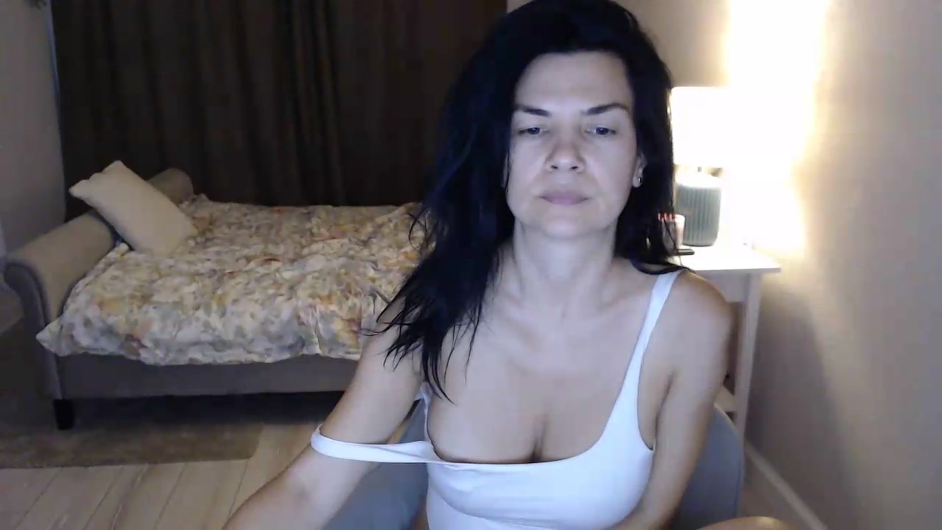Gallery image thumbnail from Darkella's myfreecams stream on, 07/28/2026, 24:29 image 6 of 20