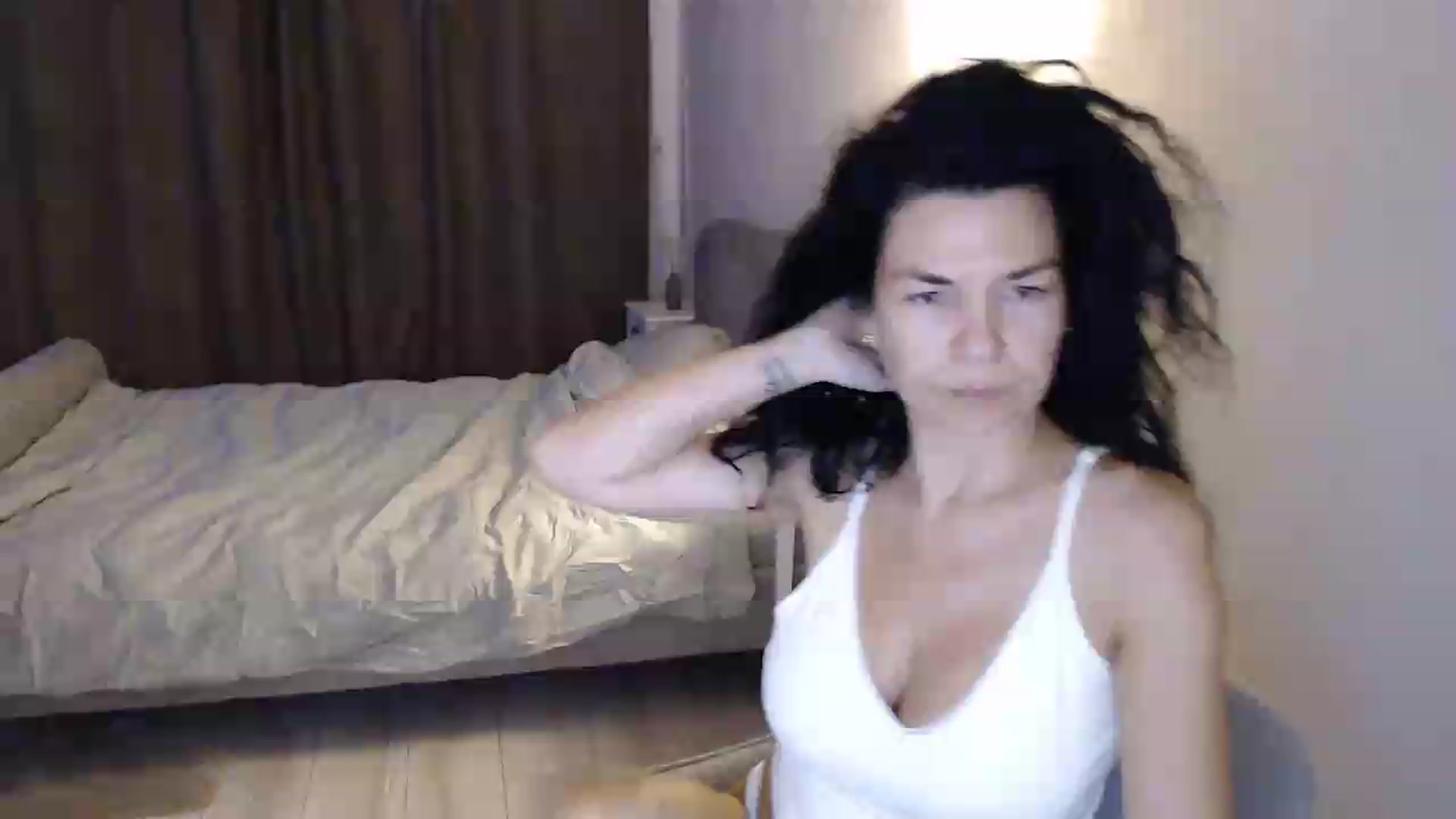 Gallery image thumbnail from Darkella's myfreecams stream on, 07/29/2026, 23:08 image 1 of 20