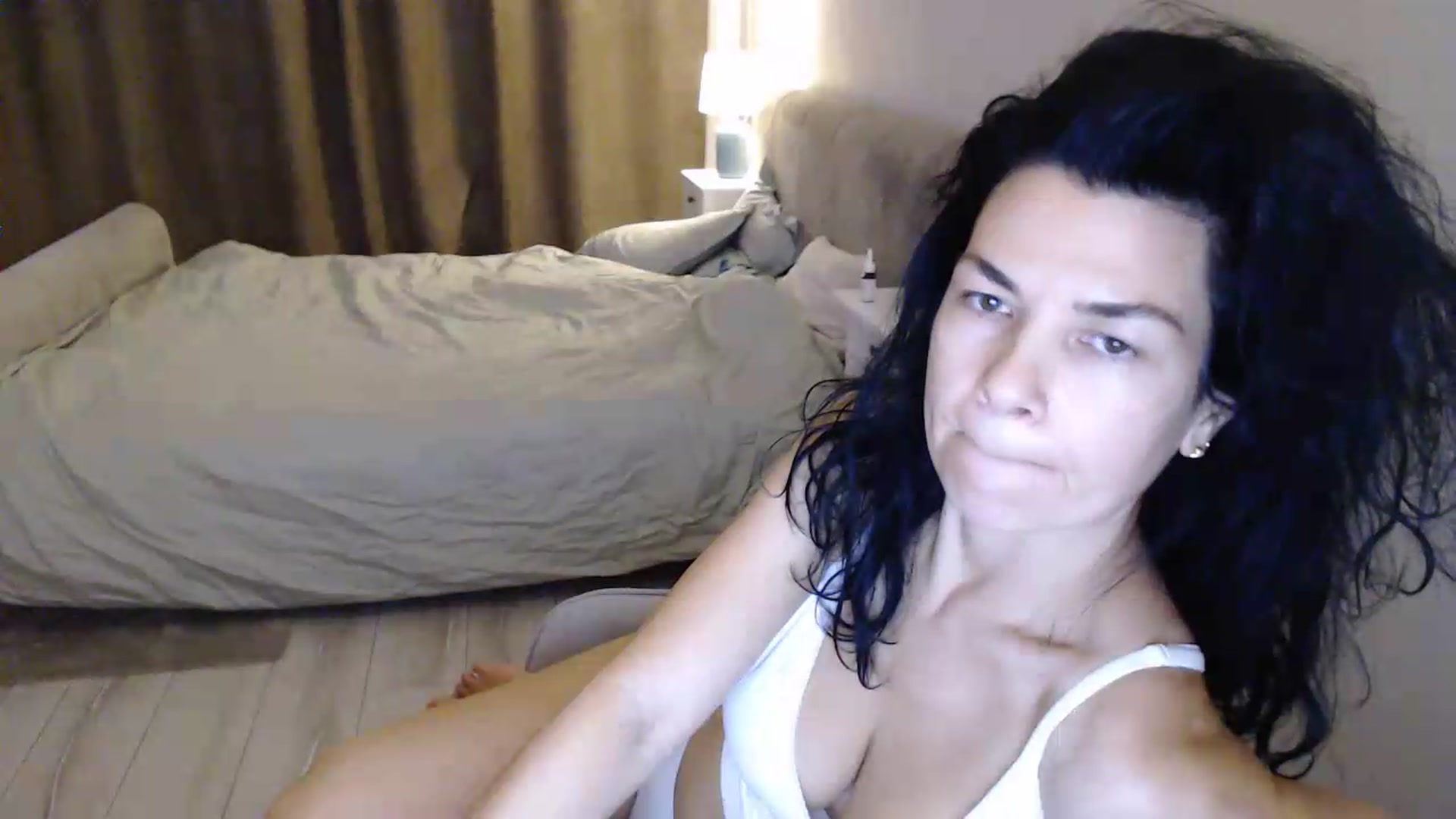 Gallery image thumbnail from Darkella's myfreecams stream on, 07/31/2026, 24:05 image 14 of 20