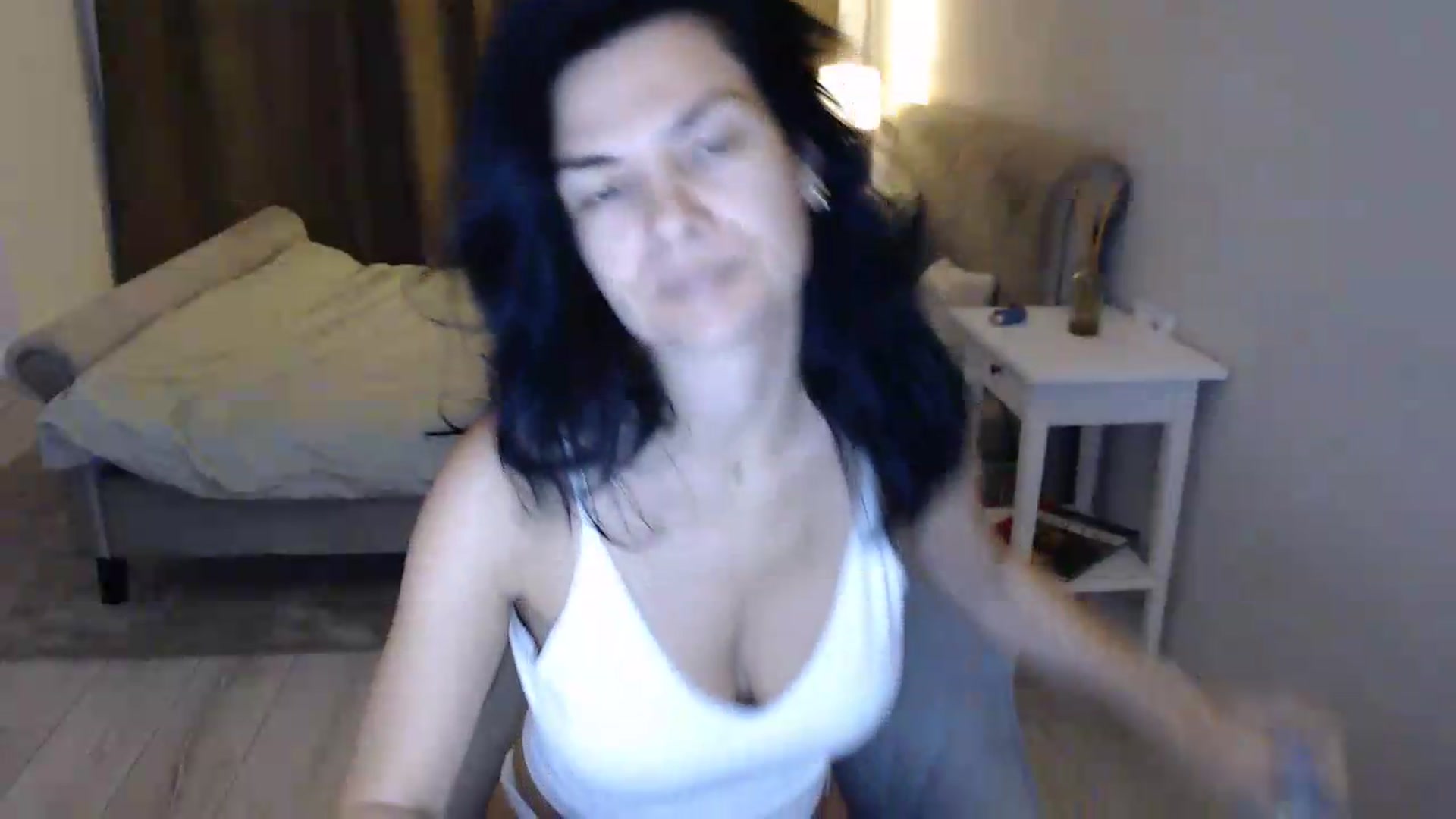 Gallery image thumbnail from Darkella's myfreecams stream on, 08/03/2026, 24:01 image 5 of 20