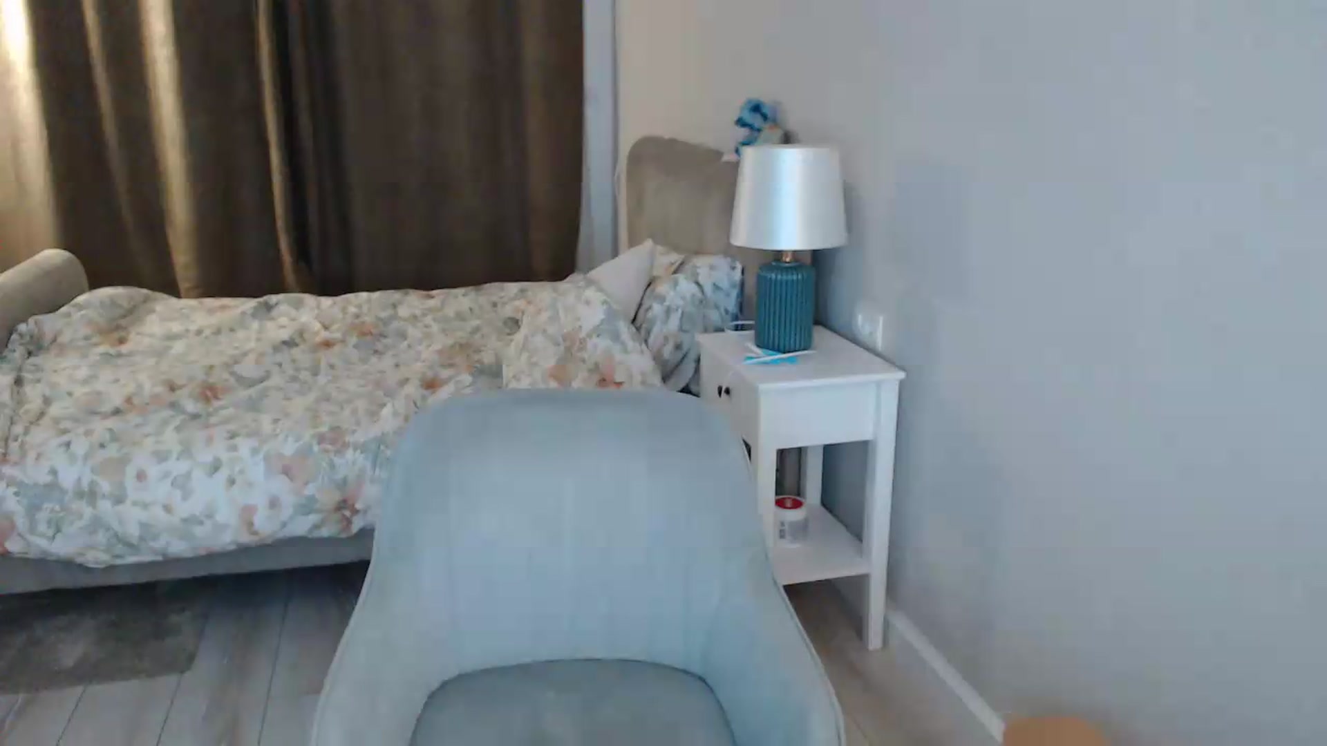 Gallery image thumbnail from Darkella's myfreecams stream on, 08/08/2026, 24:01 image 11 of 20