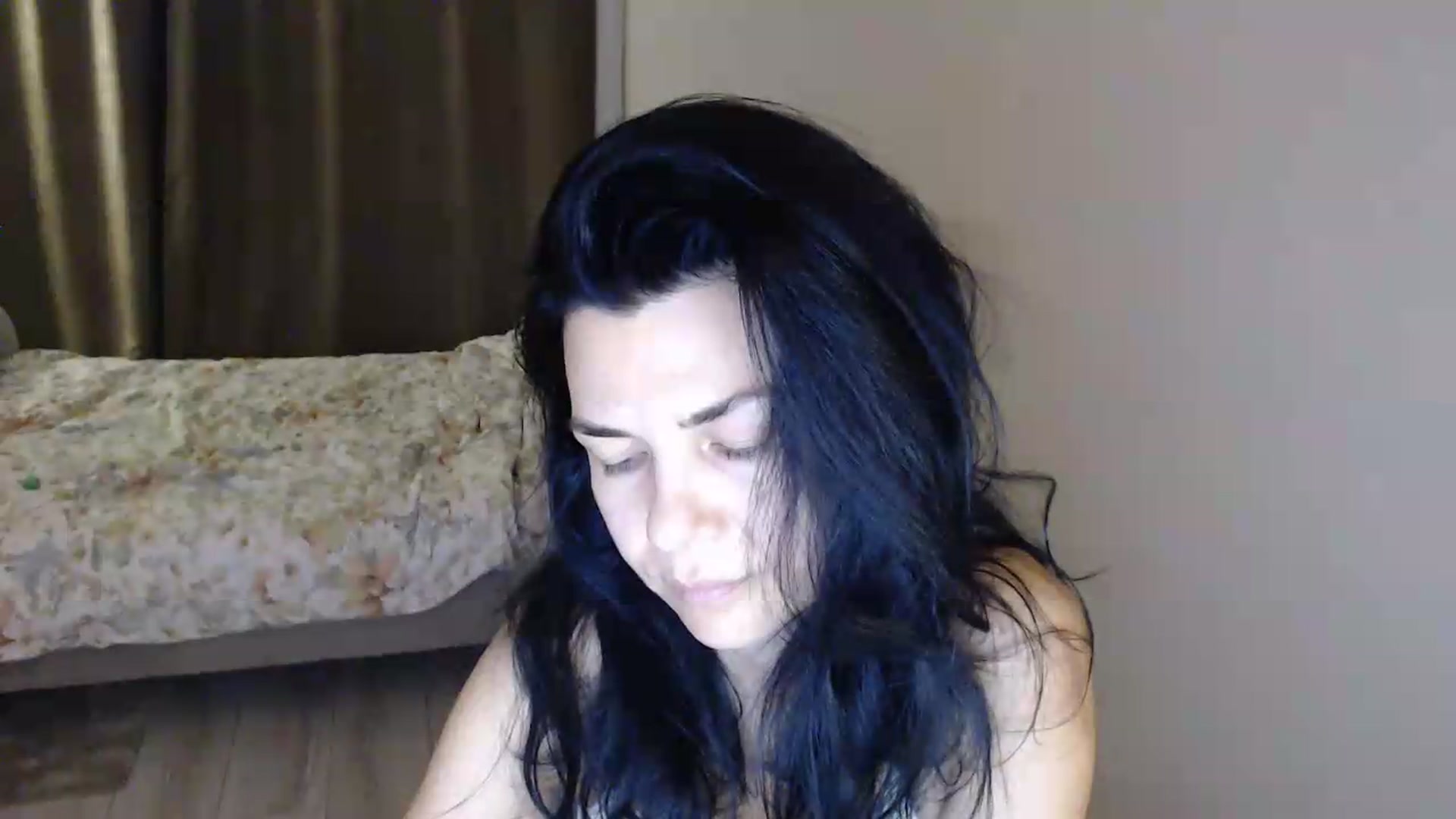 Gallery image thumbnail from Darkella's myfreecams stream on, 08/11/2026, 22:39 image 16 of 20