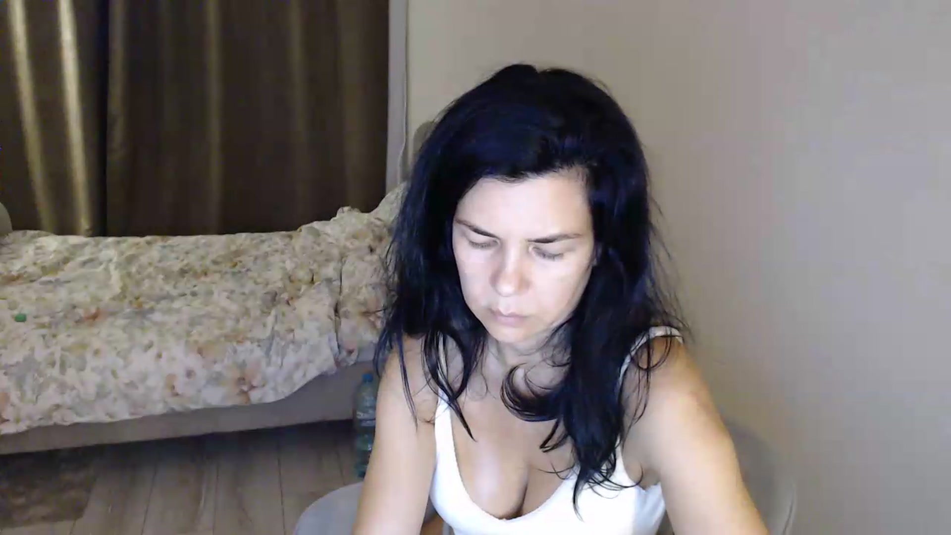 Gallery image thumbnail from Darkella's myfreecams stream on, 08/11/2026, 22:39 image 10 of 20