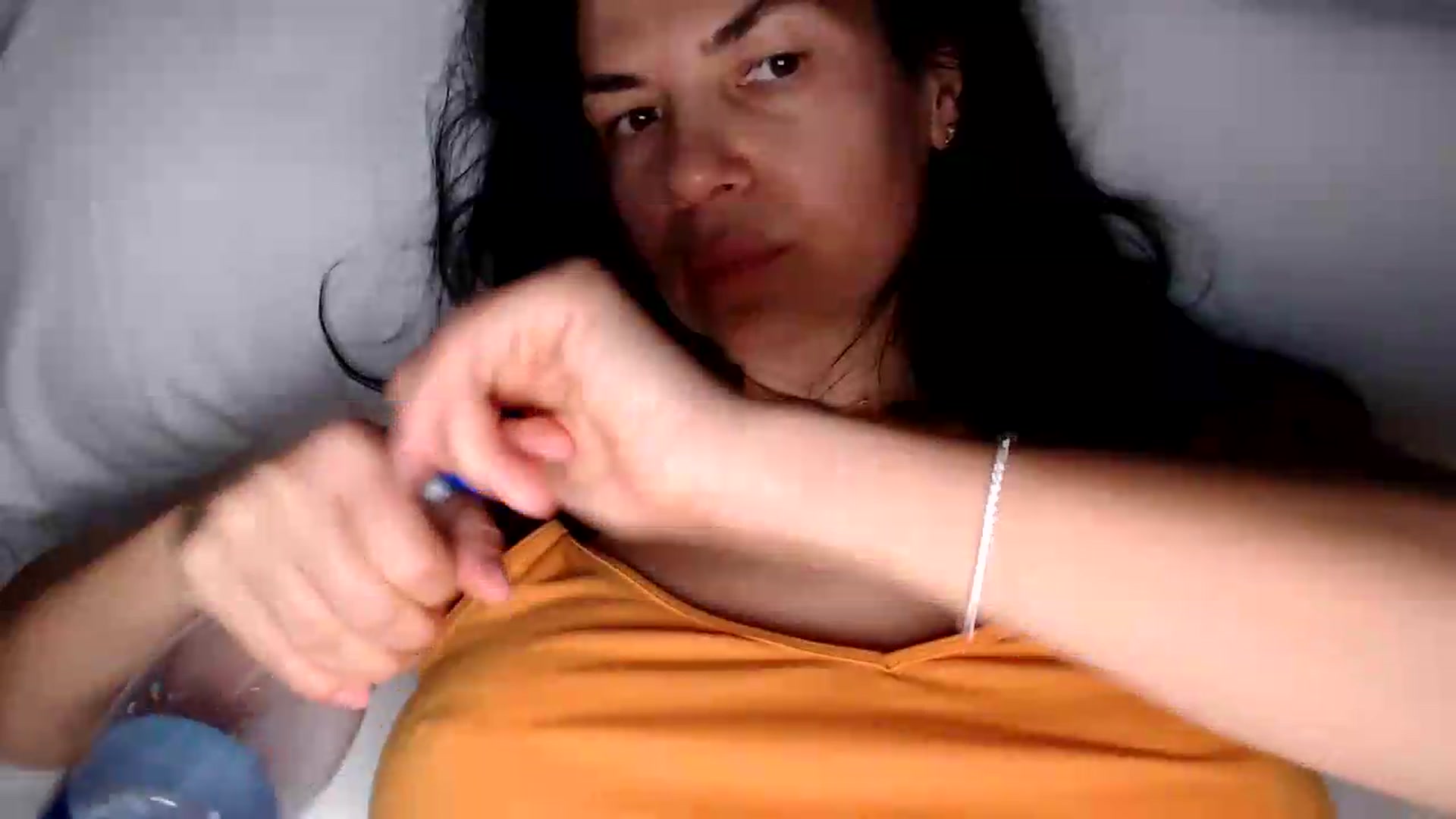 Gallery image thumbnail from Darkella's myfreecams stream on, 08/14/2026, 24:01 image 19 of 20