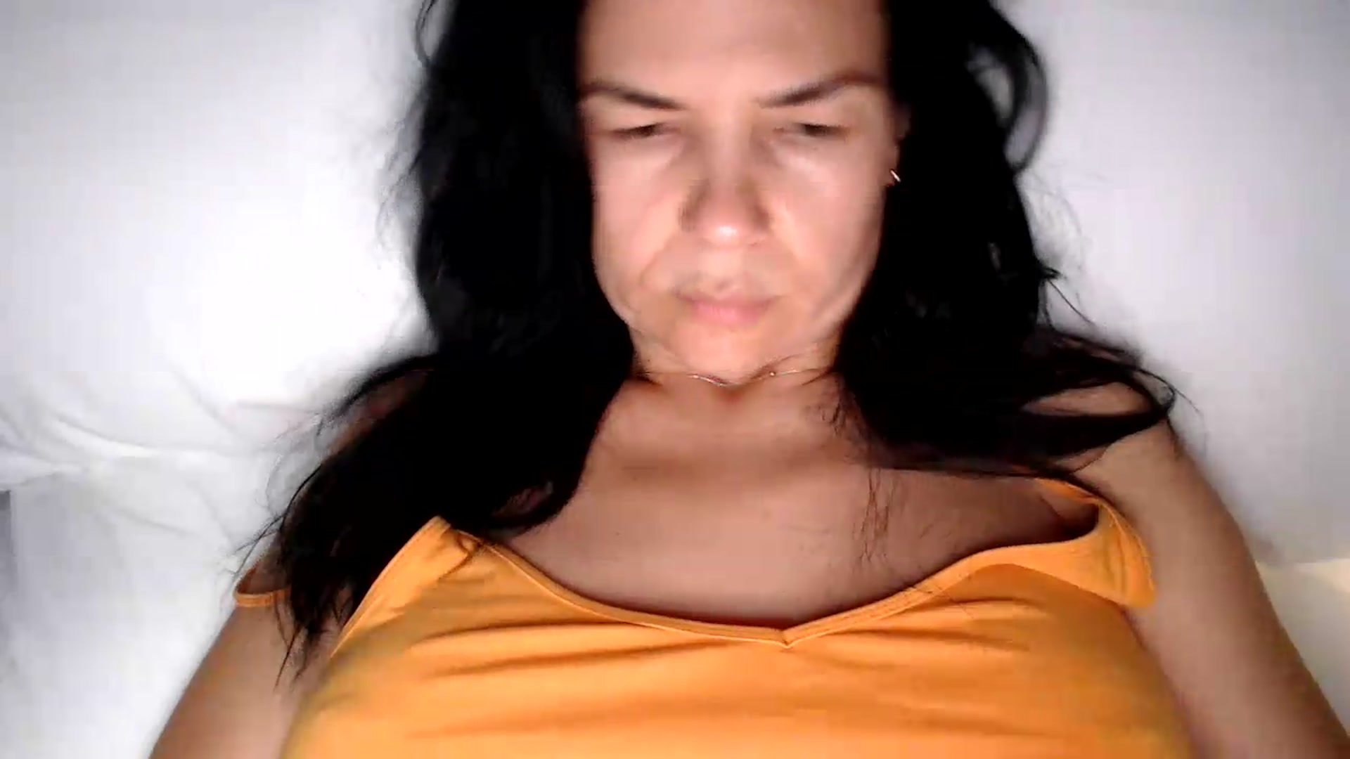 Gallery image thumbnail from Darkella's myfreecams stream on, 08/14/2026, 24:12 image 8 of 20