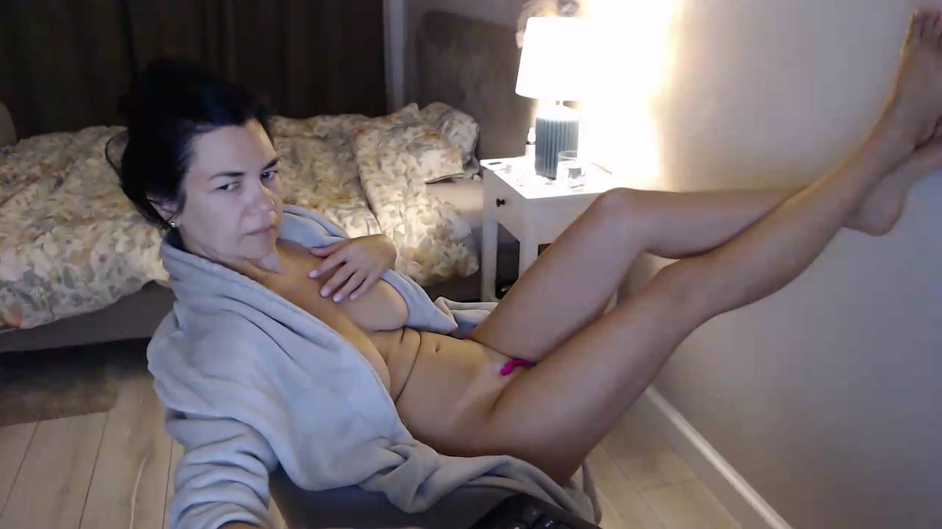 Gallery image thumbnail from Darkella's myfreecams stream on, 09/10/2026, 22:42 image 18 of 20