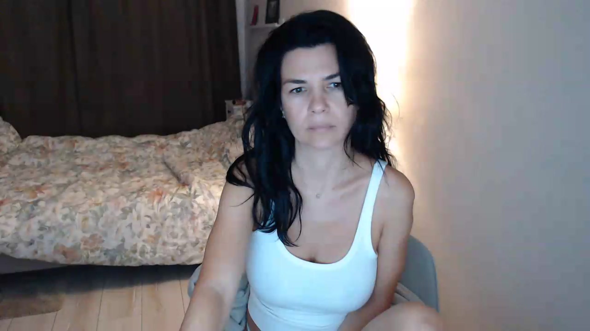 Gallery image thumbnail from Darkella's myfreecams stream on, 09/16/2026, 22:24 image 5 of 20