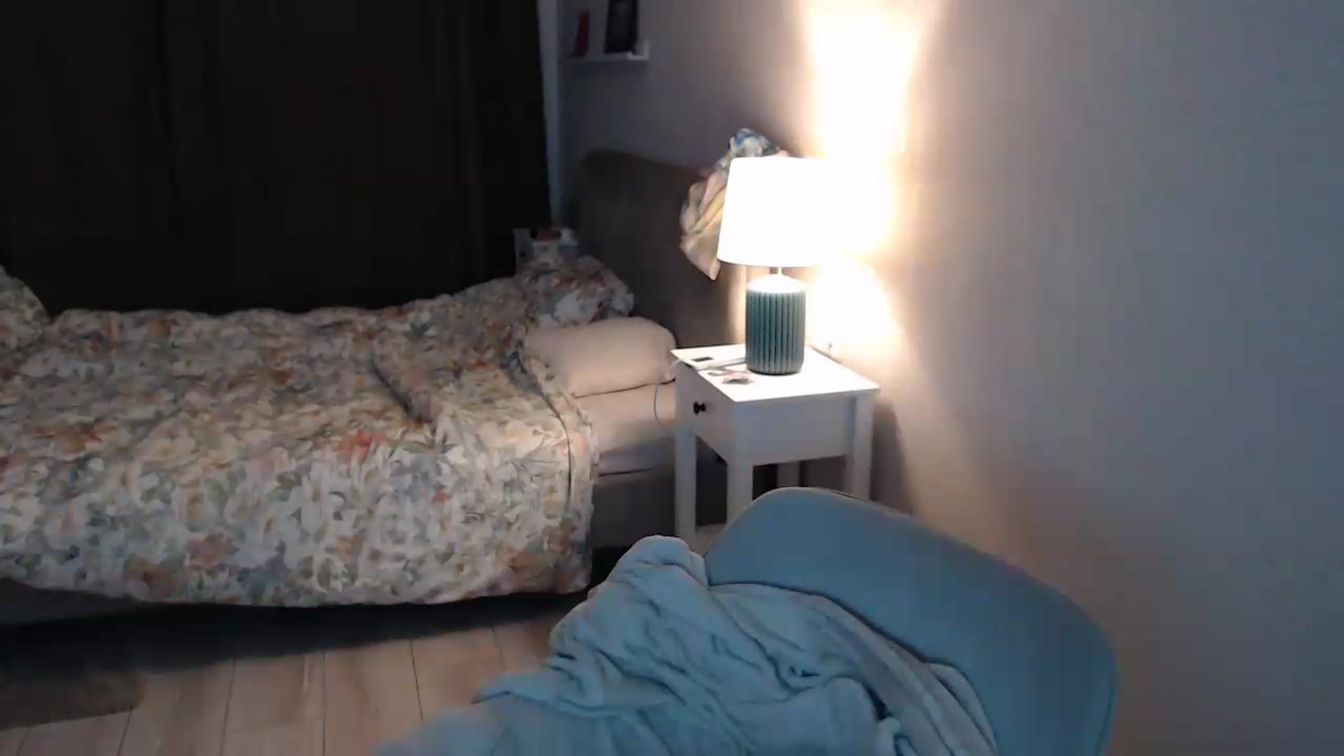 Gallery image thumbnail from Darkella's myfreecams stream on, 09/16/2026, 22:24 image 12 of 20