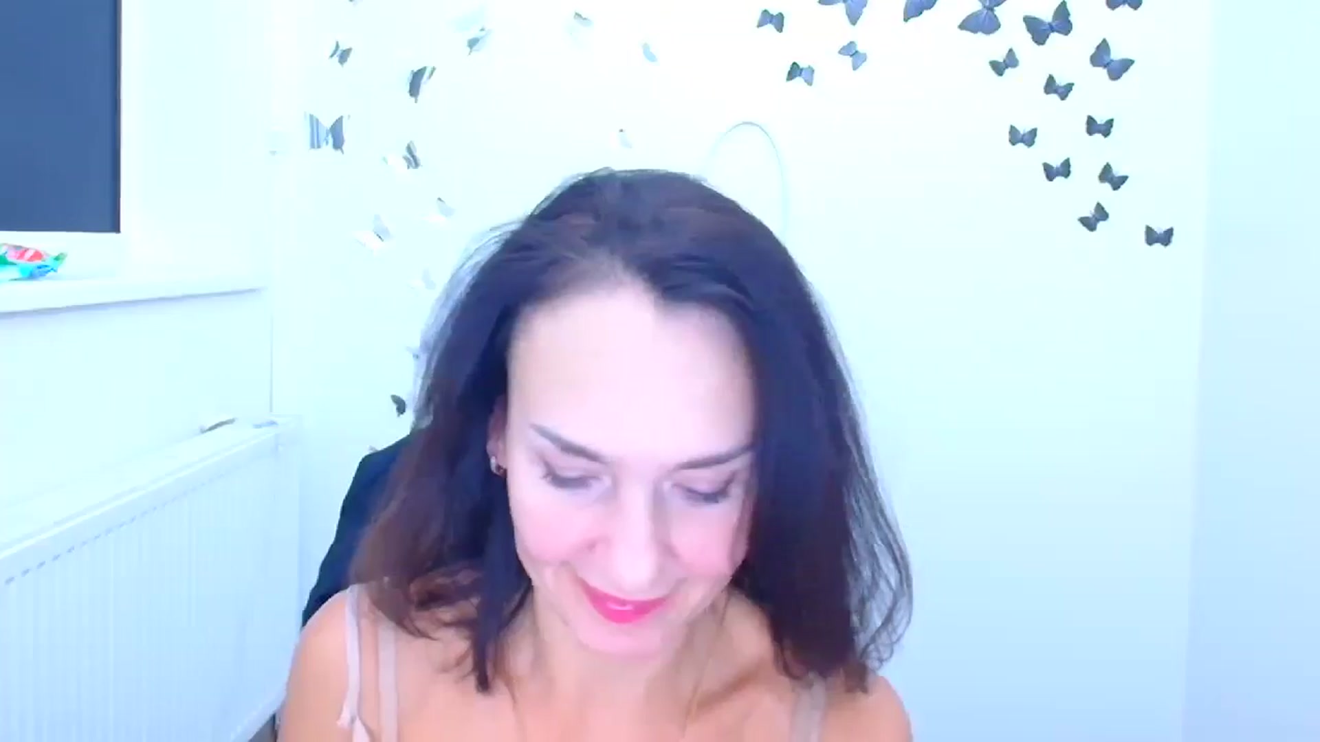 Gallery image thumbnail from Darkkristina's myfreecams stream on, 01/07/2026, 19:04 image 10 of 20