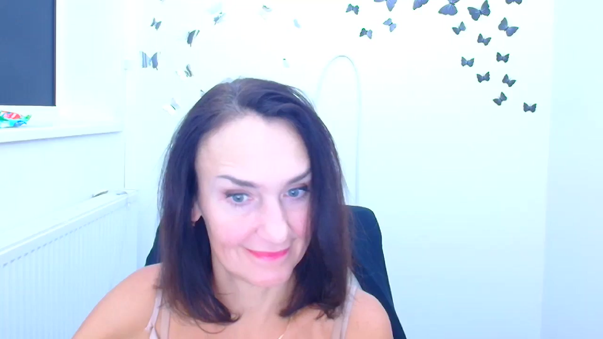 Gallery image thumbnail from Darkkristina's myfreecams stream on, 01/07/2026, 19:04 image 7 of 20