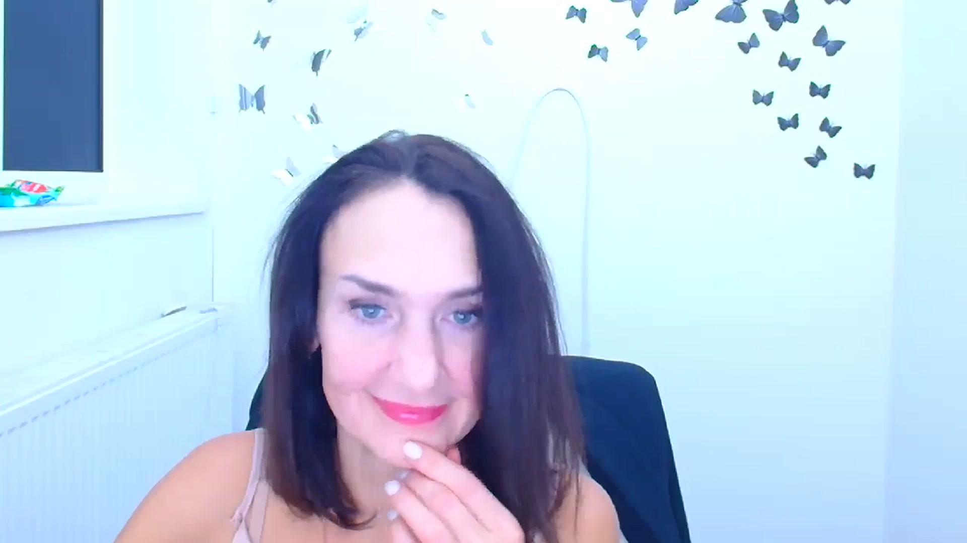 Gallery image thumbnail from Darkkristina's myfreecams stream on, 01/07/2026, 20:23 image 2 of 20