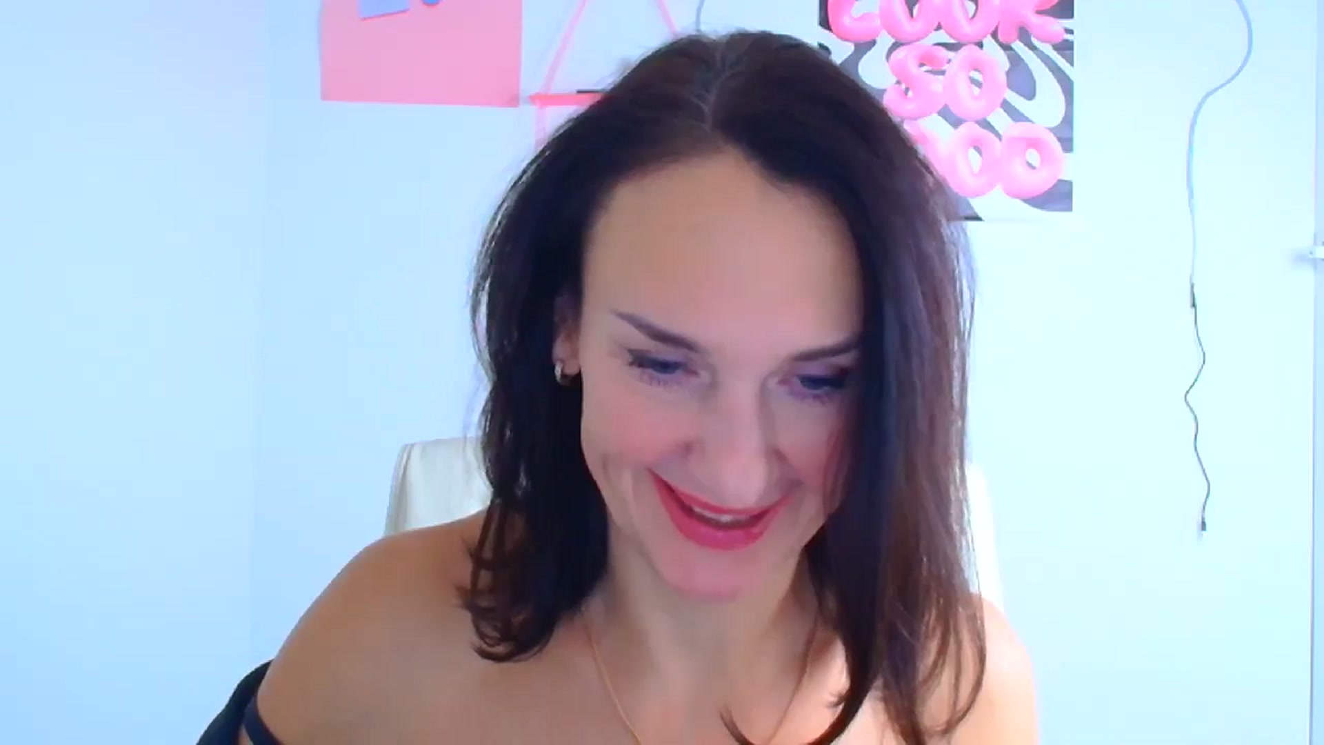 Gallery image thumbnail from Darkkristina's myfreecams stream on, 01/09/2026, 16:42 image 10 of 20