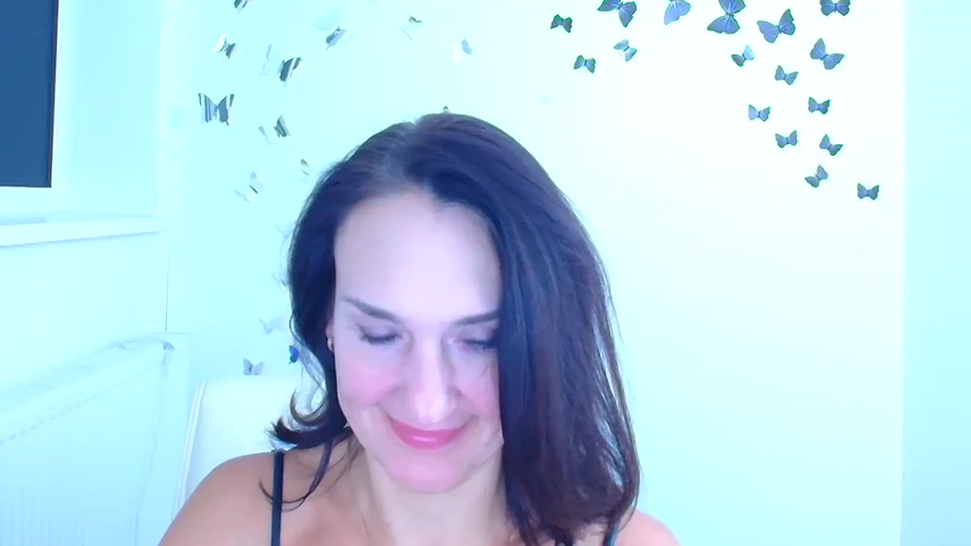 Gallery image thumbnail from Darkkristina's myfreecams stream on, 01/11/2026, 18:29 image 11 of 20