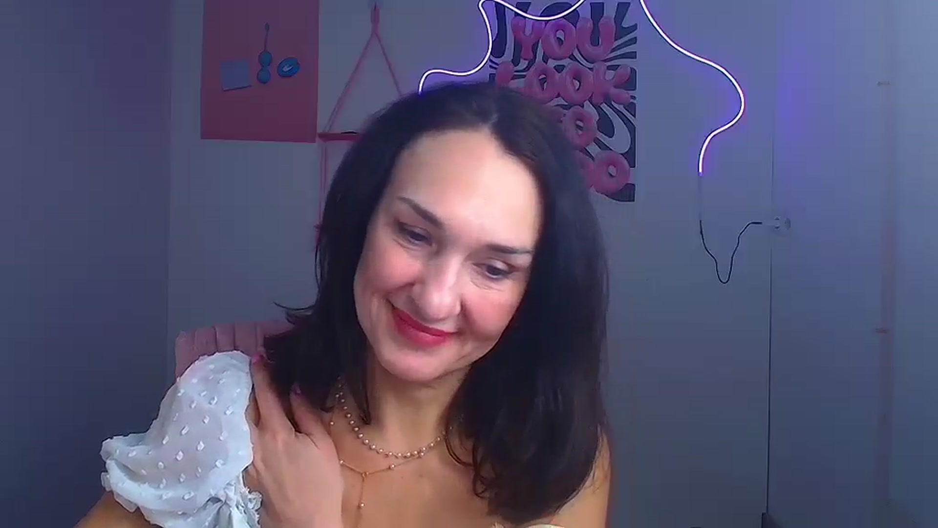 Gallery image thumbnail from Darkkristina's myfreecams stream on, 03/08/2026, 13:11 image 20 of 20