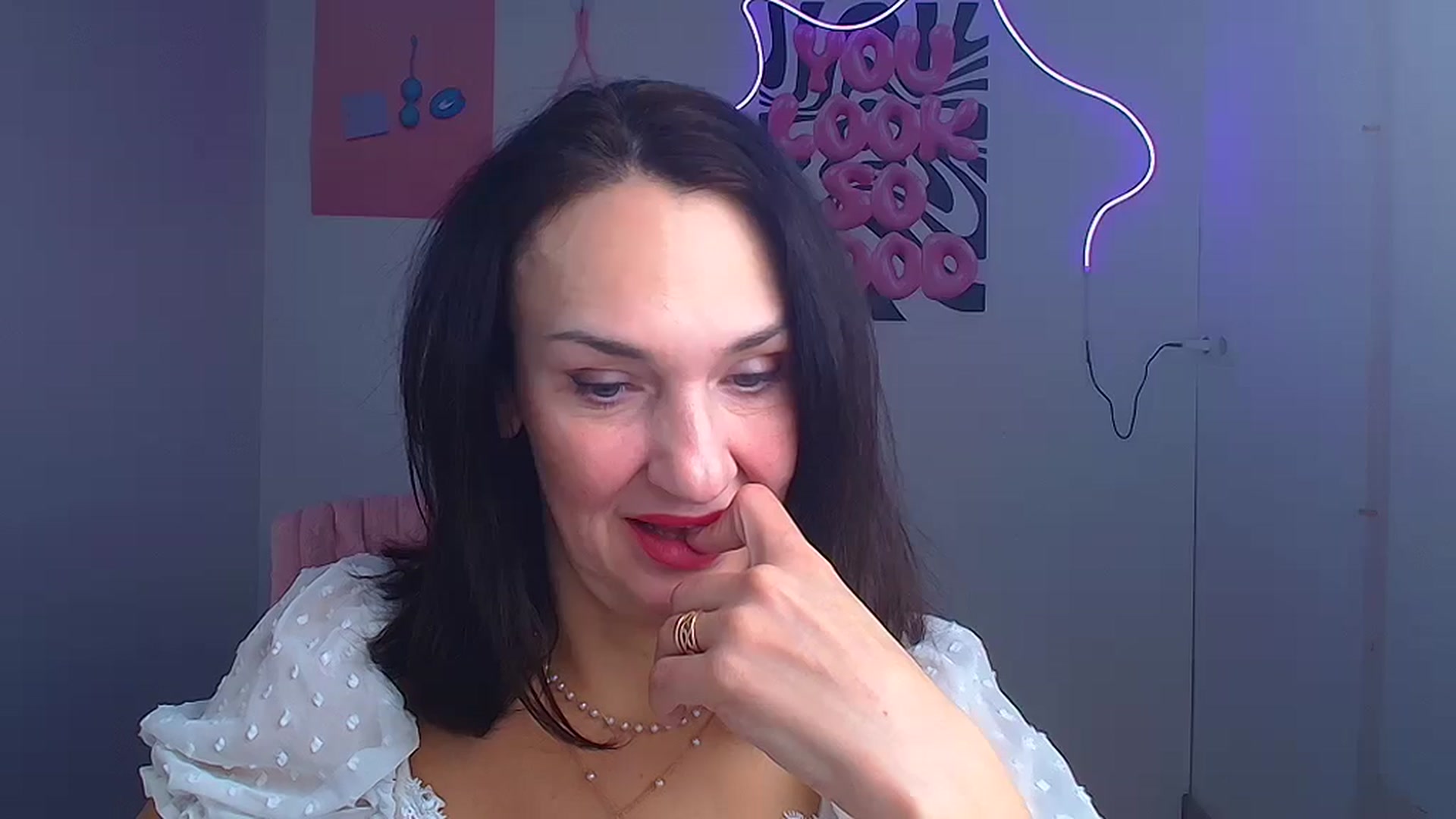 Gallery image thumbnail from Darkkristina's myfreecams stream on, 03/08/2026, 13:11 image 19 of 20