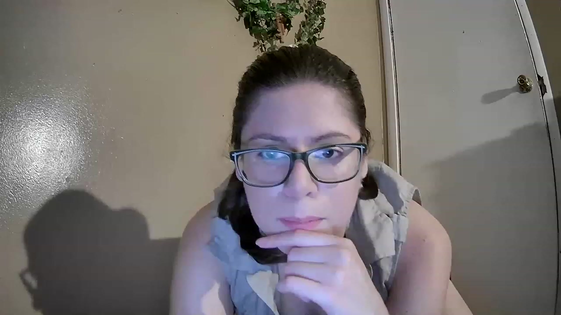 Gallery image thumbnail from Darling180's myfreecams stream on, 11/27/2022, 19:40 image 16 of 20