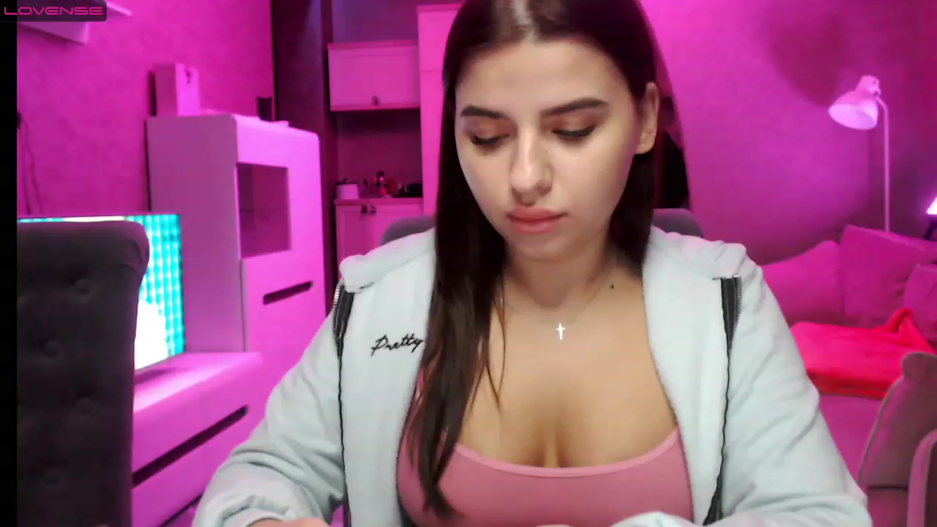Gallery image thumbnail from Darling_Ivy's myfreecams stream on, 12/03/2022, 18:12 image 10 of 20