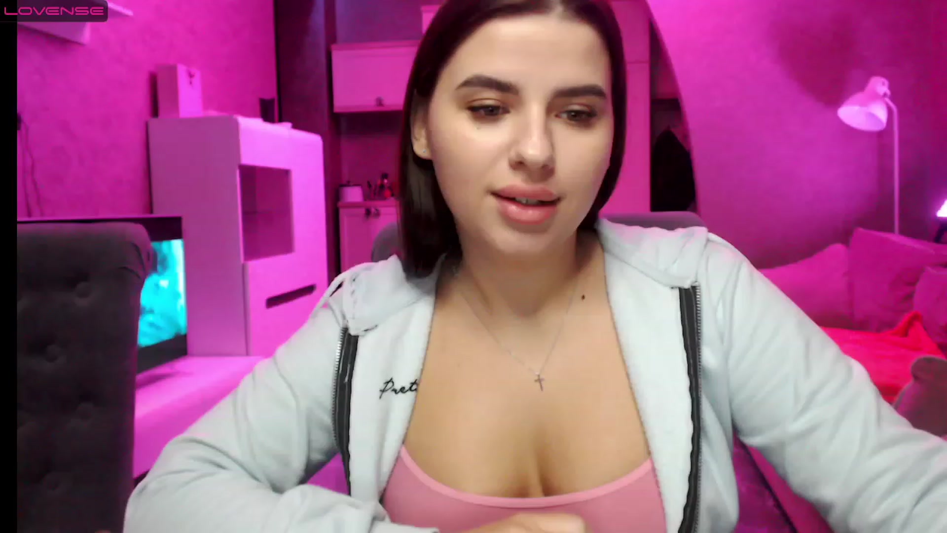 Gallery image thumbnail from Darling_Ivy's myfreecams stream on, 12/03/2022, 18:12 image 17 of 20