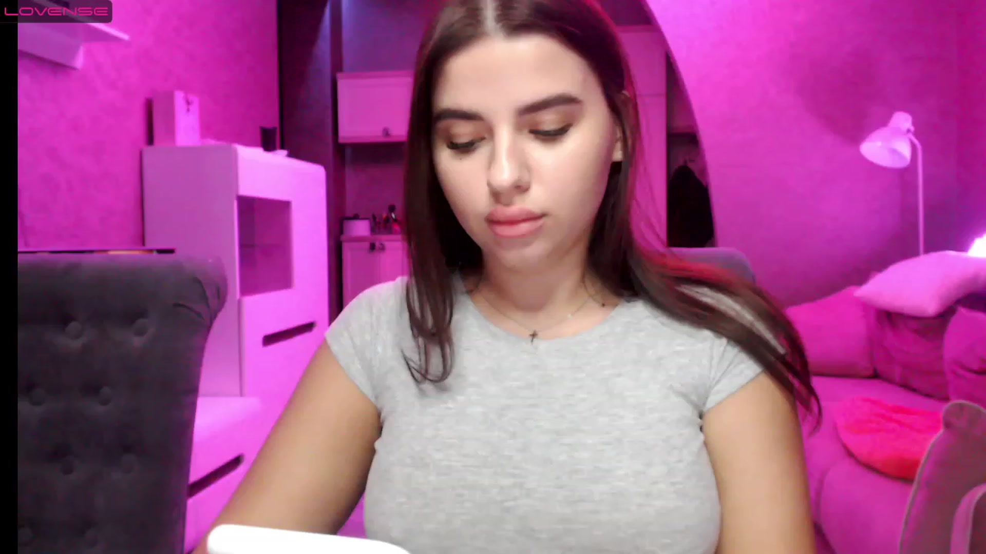 Gallery image thumbnail from Darling_Ivy's myfreecams stream on, 12/06/2022, 16:20 image 13 of 20