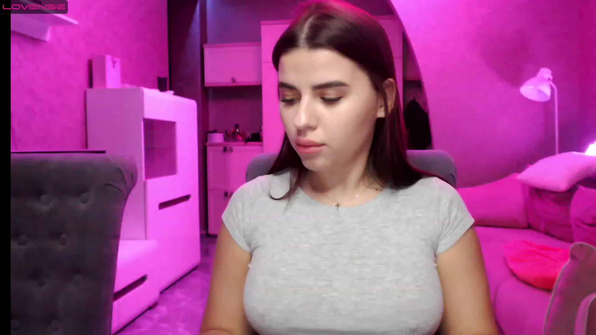 Gallery image thumbnail from Darling_Ivy's myfreecams stream on, 12/06/2022, 16:20 image 15 of 20