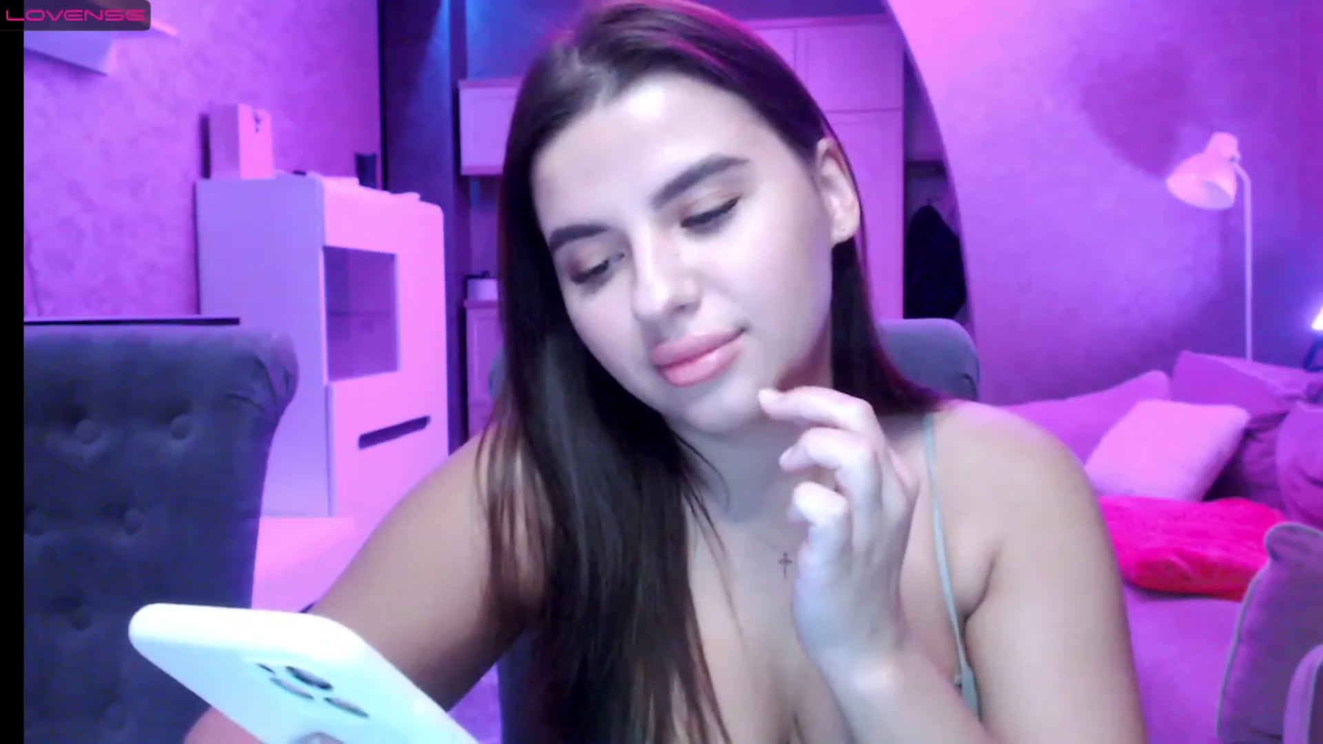 Gallery image thumbnail from Darling_Ivy's myfreecams stream on, 12/07/2022, 19:20 image 18 of 20