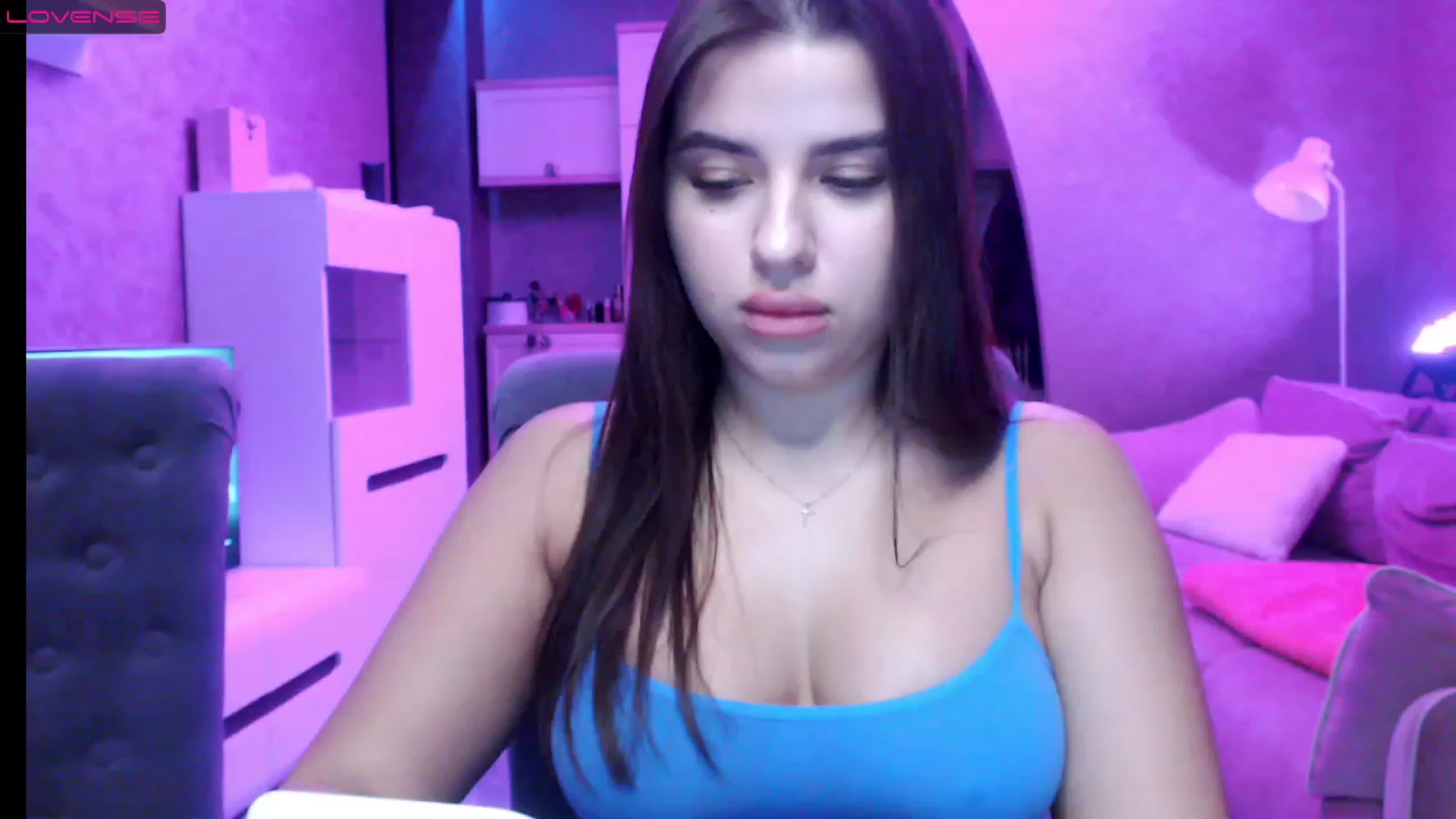 Gallery image thumbnail from Darling_Ivy's myfreecams stream on, 12/08/2022, 16:20 image 4 of 20