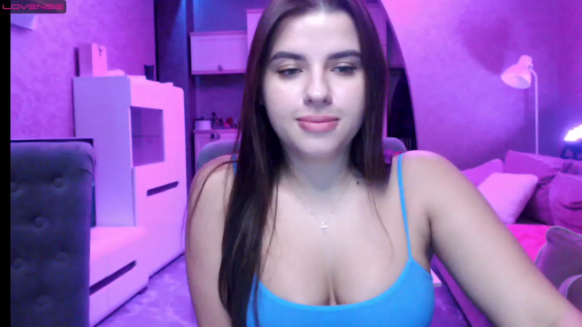 Gallery image thumbnail from Darling_Ivy's myfreecams stream on, 12/08/2022, 16:20 image 3 of 20