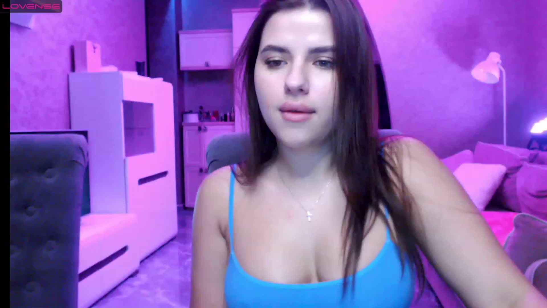Gallery image thumbnail from Darling_Ivy's myfreecams stream on, 12/08/2022, 17:17 image 3 of 20